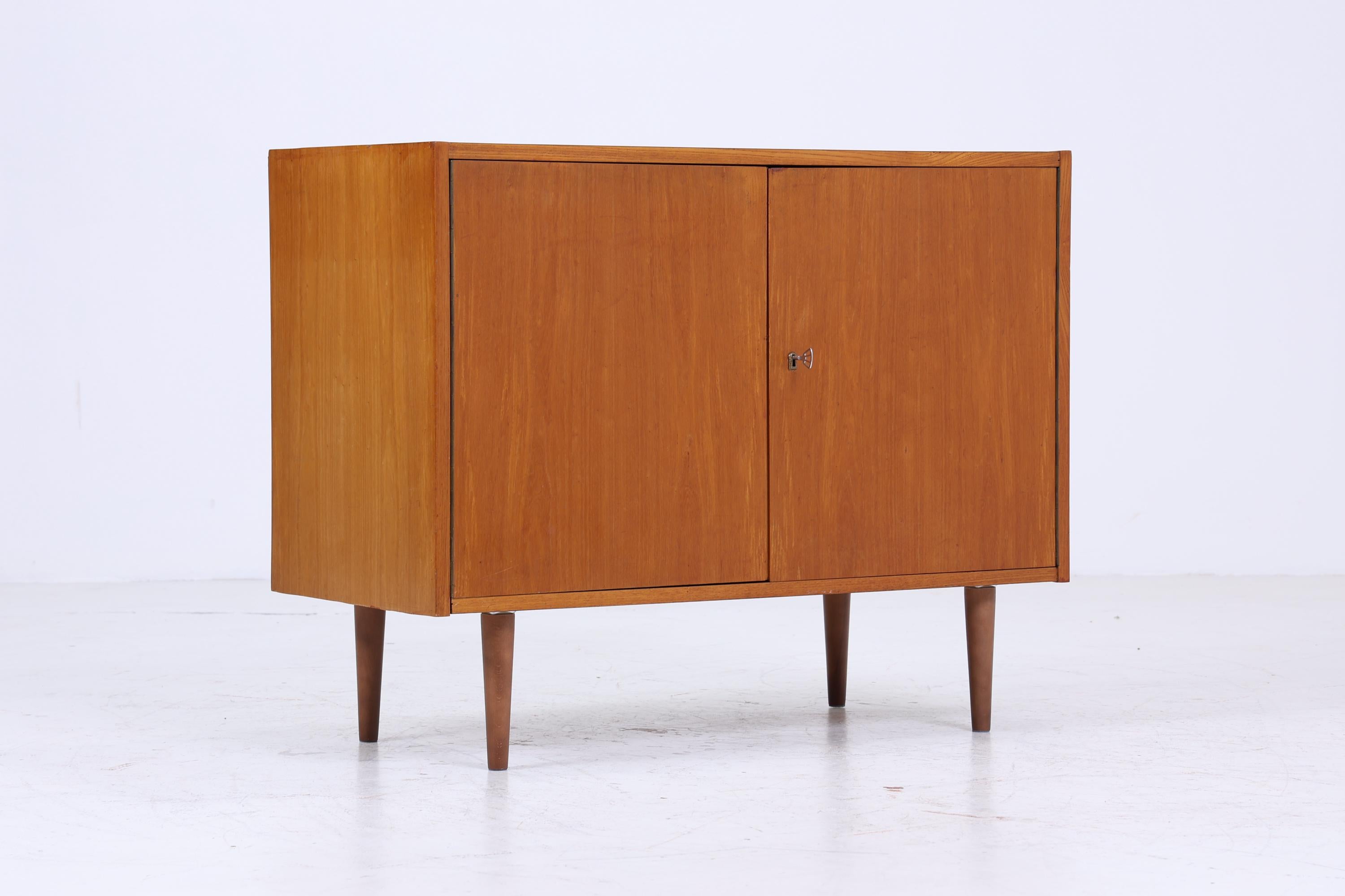 Vintage Kommode 60er Jahre | Mid Century Schrank aus Esche | Retro Holz Aufbewahrung