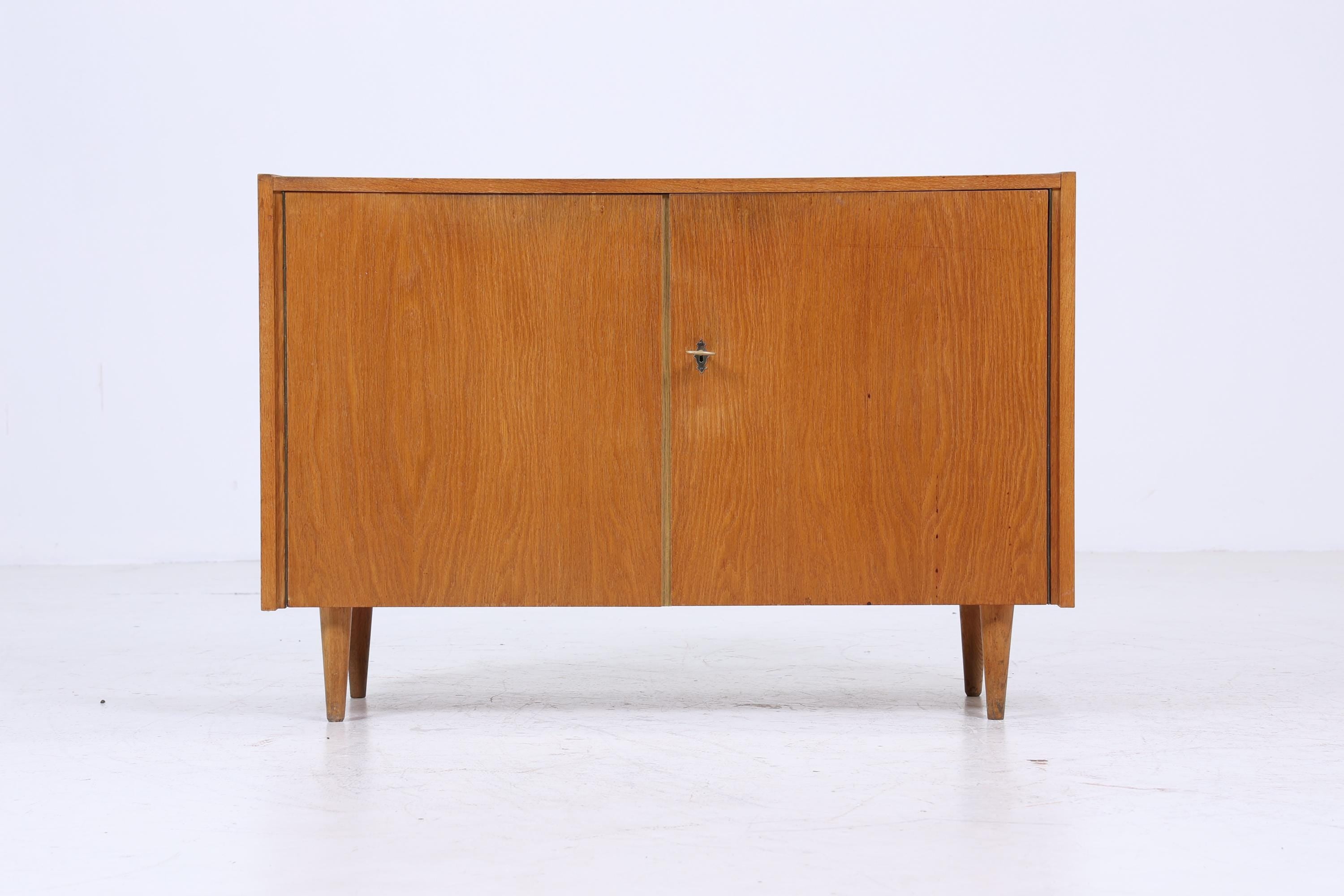 Vintage Hellerau 414/A Anrichte aus Eiche | Mid Century Kommode Schubladen Schrank | Holz Aufbewahrung