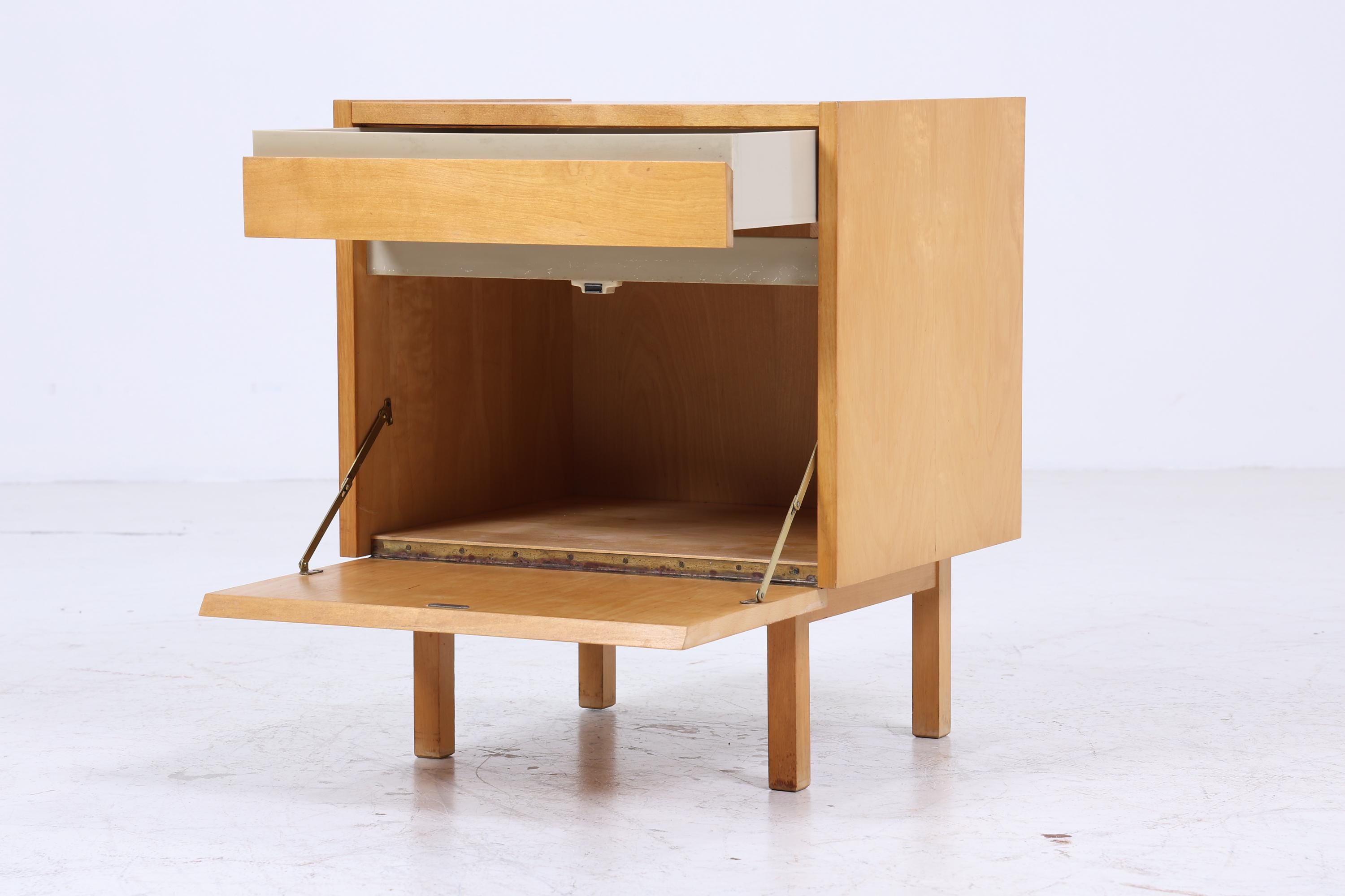 Vintage Hellerau Nachttisch der 60er | 794/10 Mid Century Mini Kommode mit Schublade | 70er Holz Aufbewahrung Schlafzimmer Birke