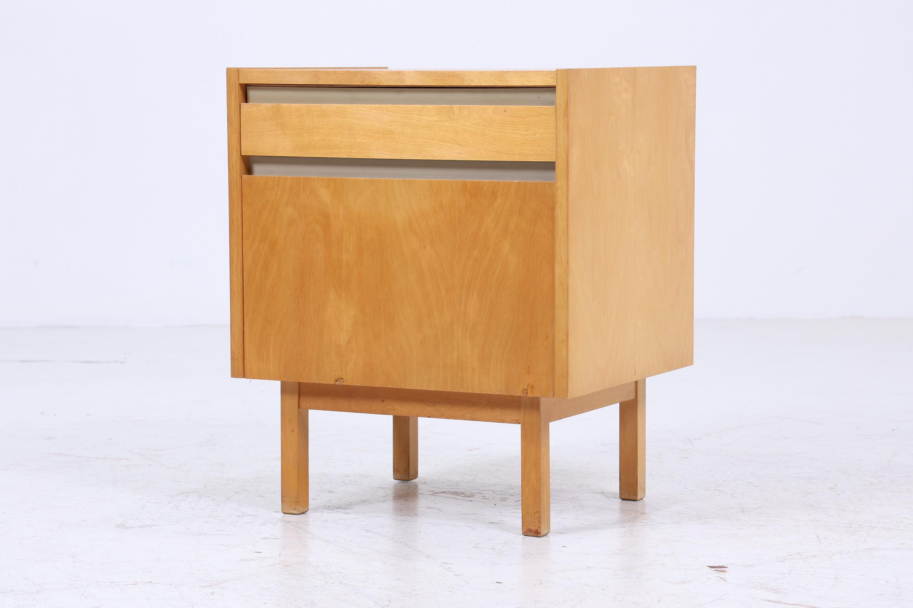 Vintage Hellerau Nachttisch der 60er | 794/10 Mid Century Mini Kommode mit Schublade | 70er Holz Aufbewahrung Schlafzimmer Birke