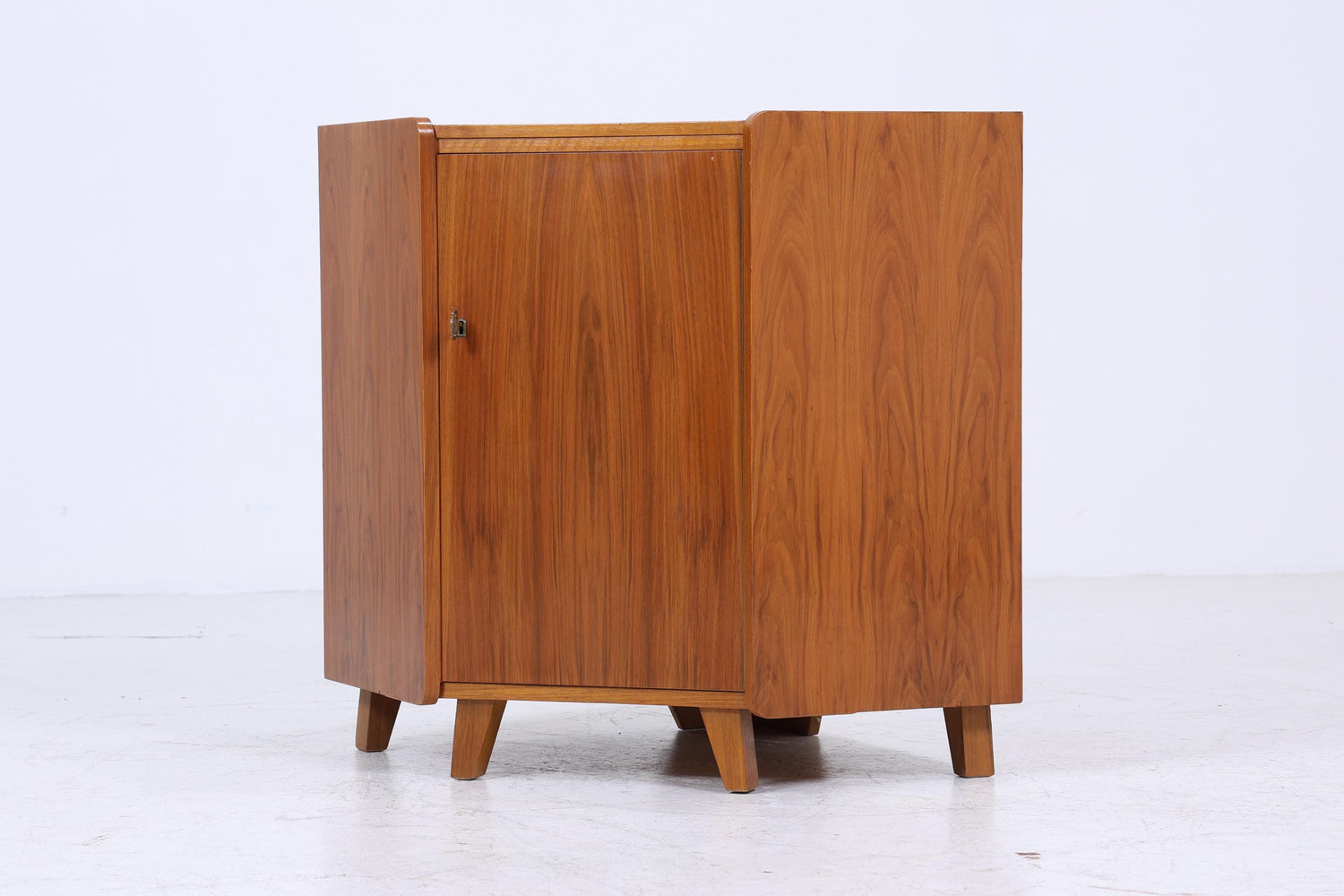 ❌SALE❌ Vintage Nussbaum Eckkommode von Tepe 60er Jahre | Mid Century Kommode Schrank Retro 70er Holz Aufbewahrung