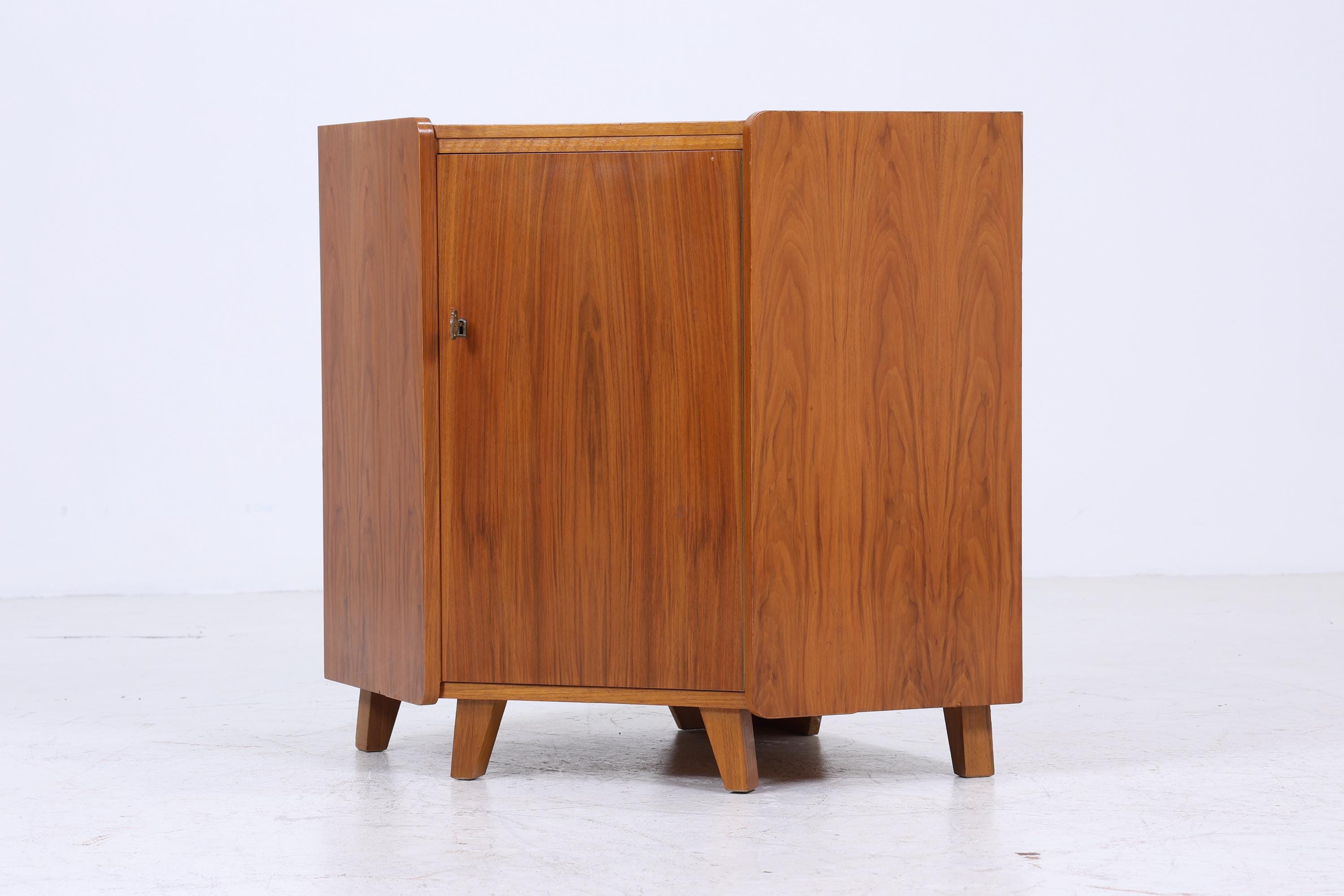 ❌SALE❌ Vintage Nussbaum Eckkommode von Tepe 60er Jahre | Mid Century Kommode Schrank Retro 70er Holz Aufbewahrung
