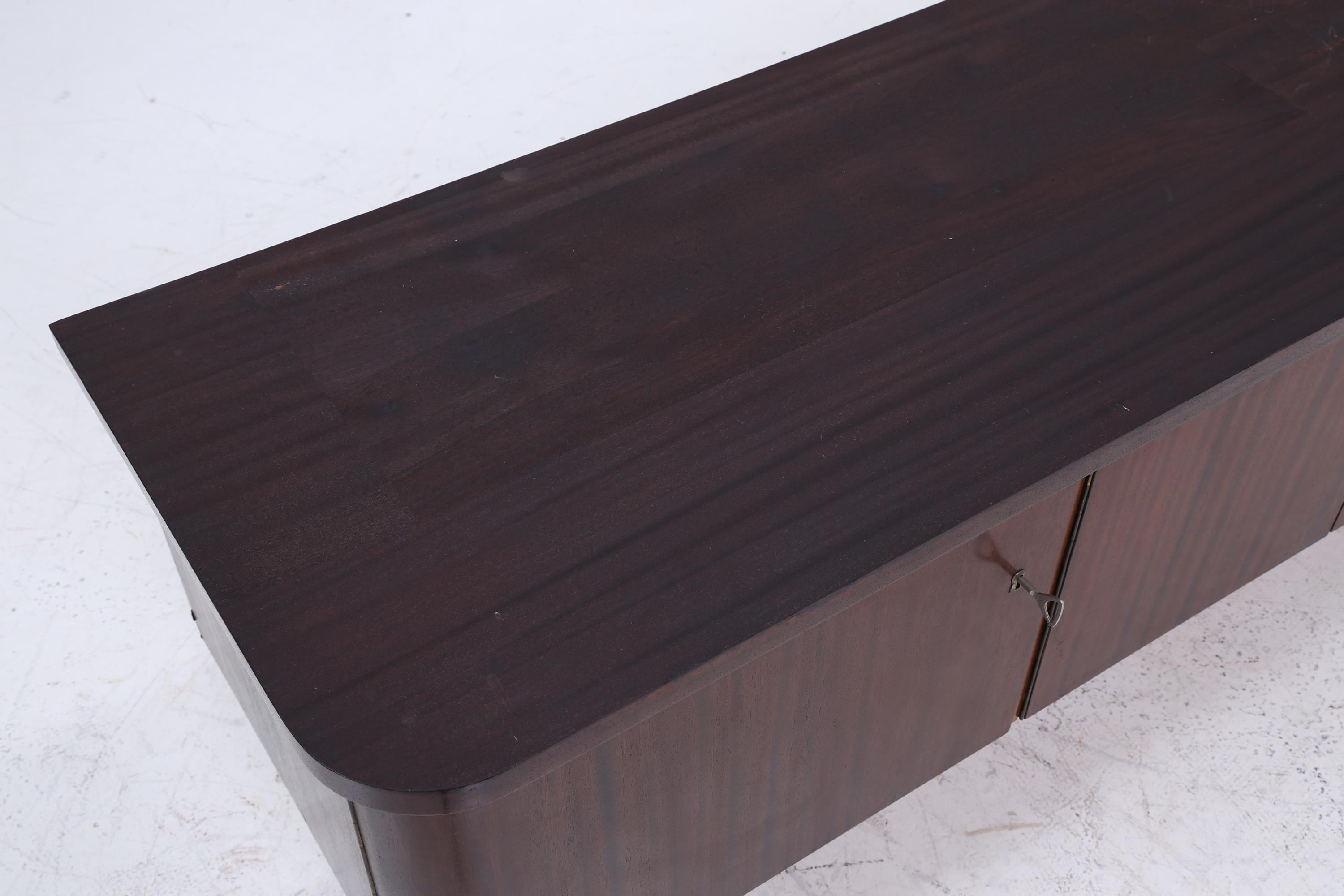 Dunkles Vintage Lowboard 60er Jahre | Mid Century Sideboard mit Fächern & Schubladen Retro Holz Aufbewahrung