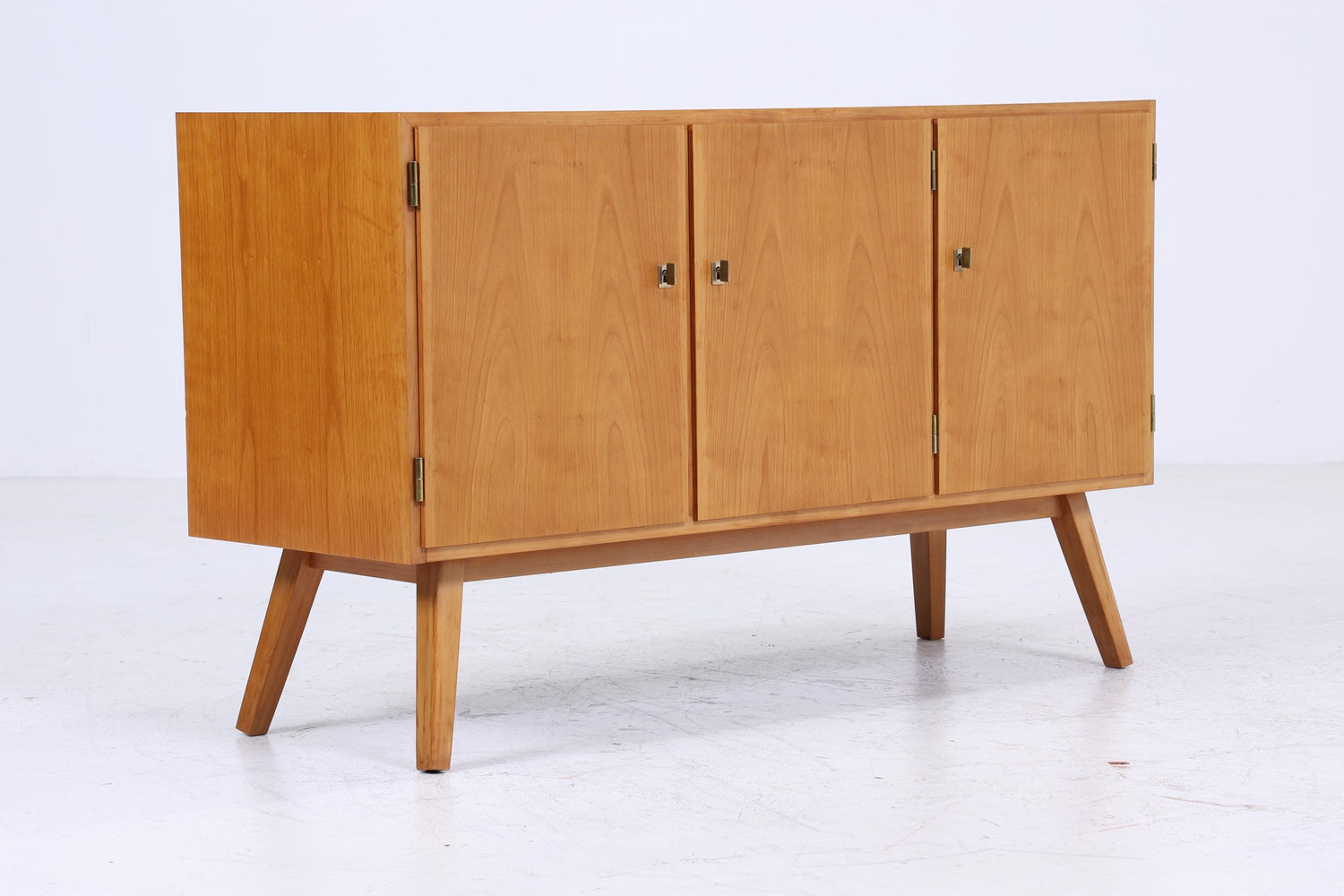 Vintage Sideboard CFG Gabon | Mid Century Kommode aus Holz | 60er Jahre Anrichte Afrika Design | Okoumé Furnier Möbel