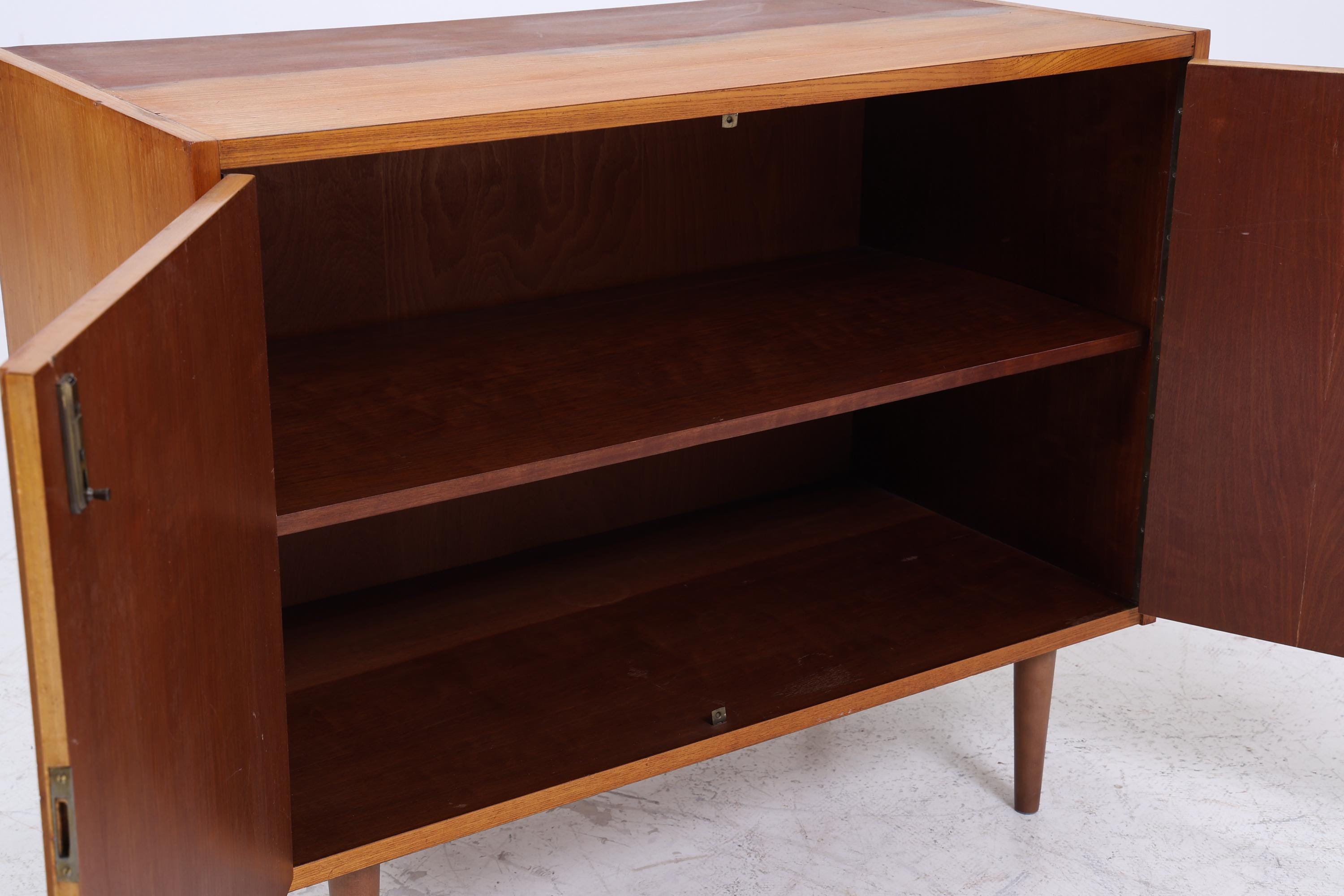 Vintage Kommode 60er Jahre | Mid Century Schrank aus Esche | Retro Holz Aufbewahrung