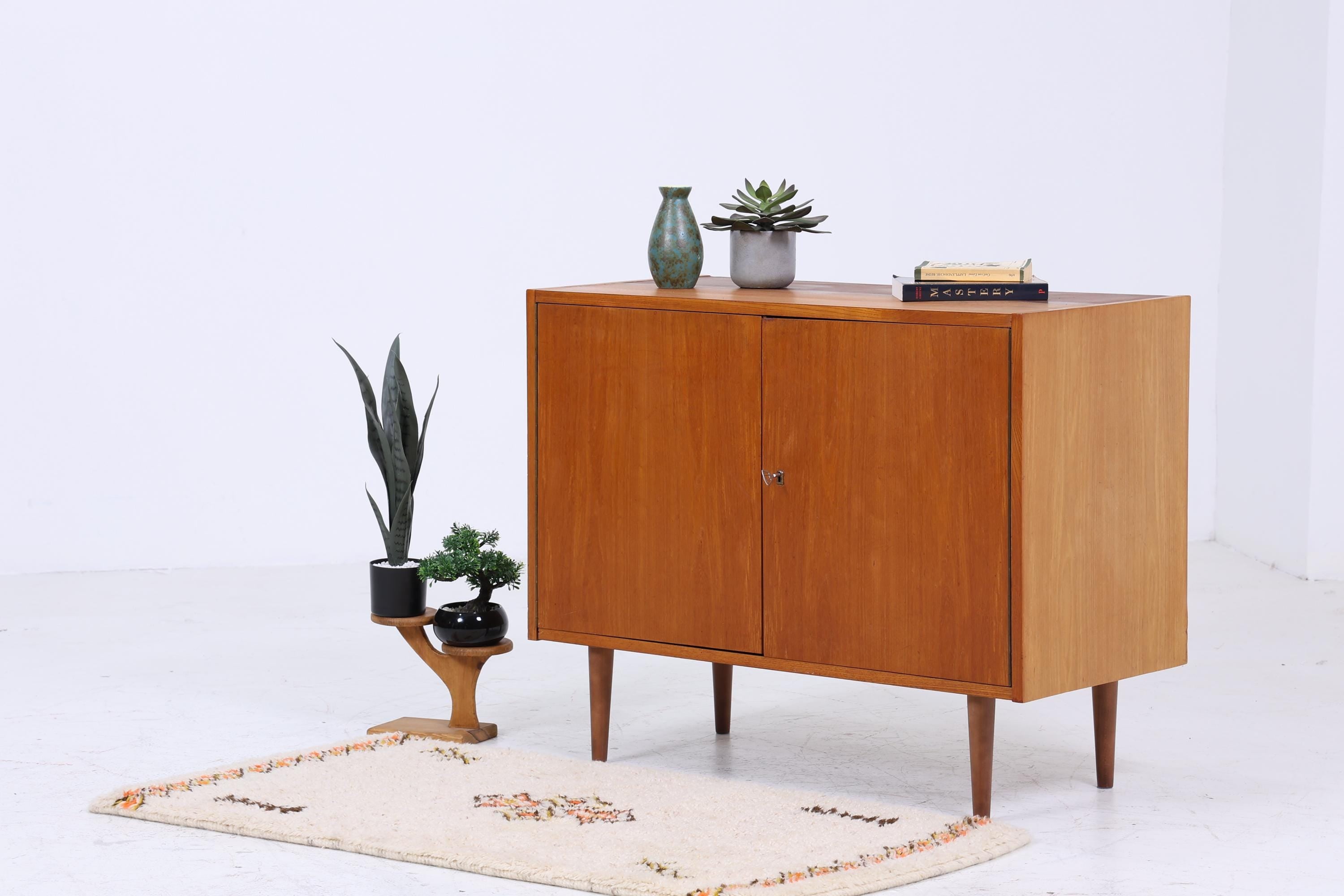 Vintage Kommode 60er Jahre | Mid Century Schrank aus Esche | Retro Holz Aufbewahrung