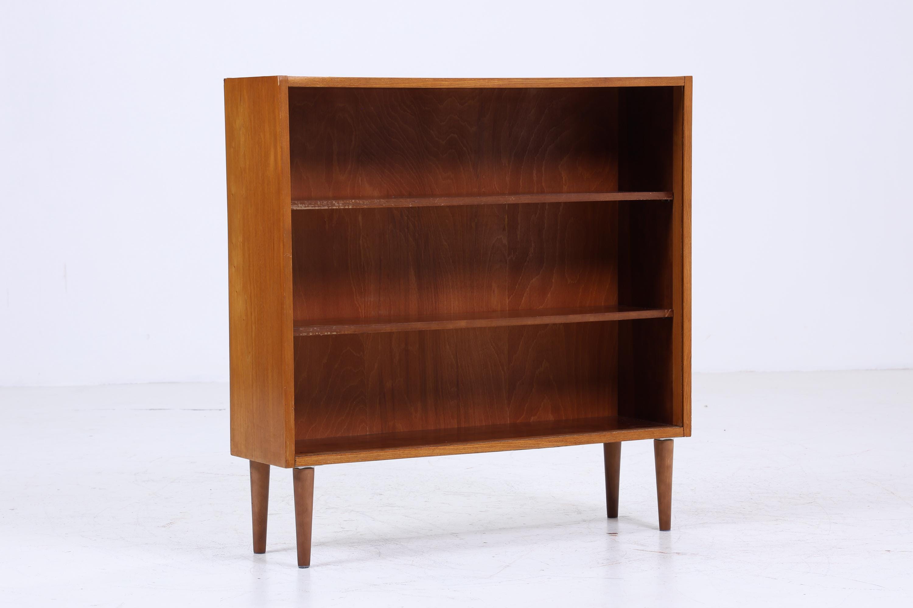 Offene Vintage Hellerau Kommode aus Esche | Mid Century Schrank Vintage Flur Aufbewahrung Retro Holz 60er 70er Jahre