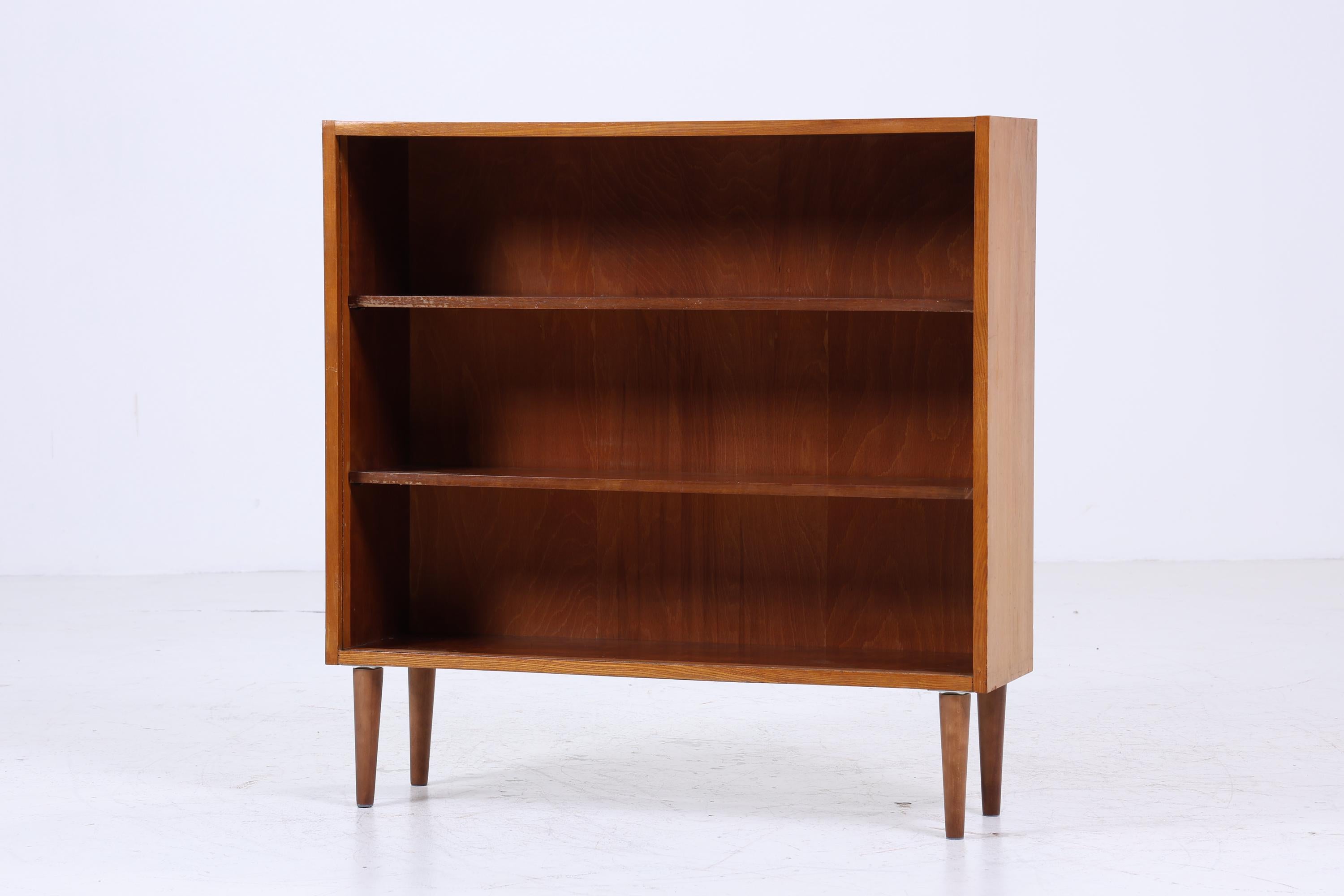 Offene Vintage Hellerau Kommode aus Esche | Mid Century Schrank Vintage Flur Aufbewahrung Retro Holz 60er 70er Jahre