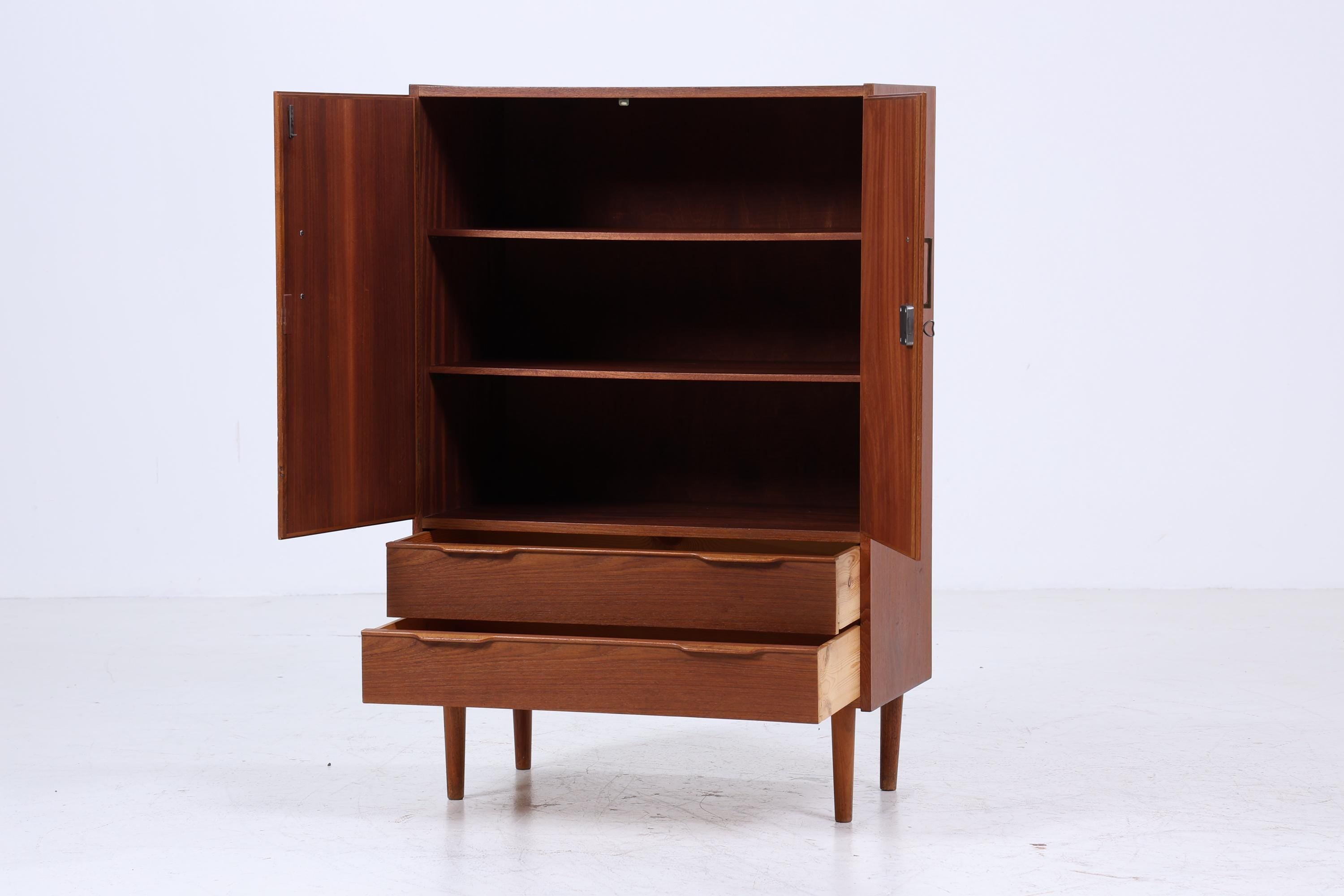 Kleiner Vintage Teak Wäscheschrank 60er Jahre | Mid Century Fächerschrank | Retro Schrank Holz Aufbewahrung