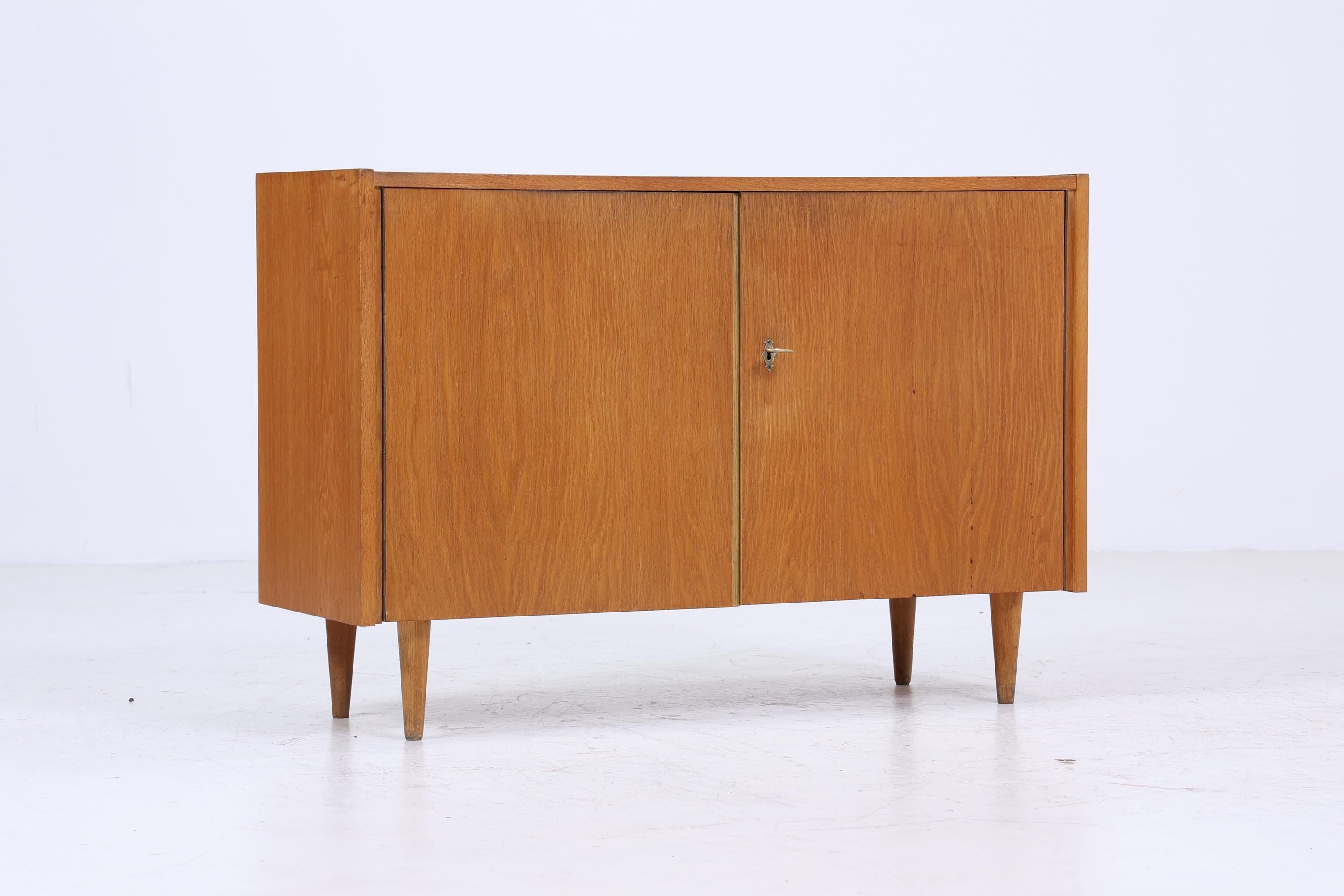 Vintage Hellerau 414/A Anrichte aus Eiche | Mid Century Kommode Schubladen Schrank | Holz Aufbewahrung