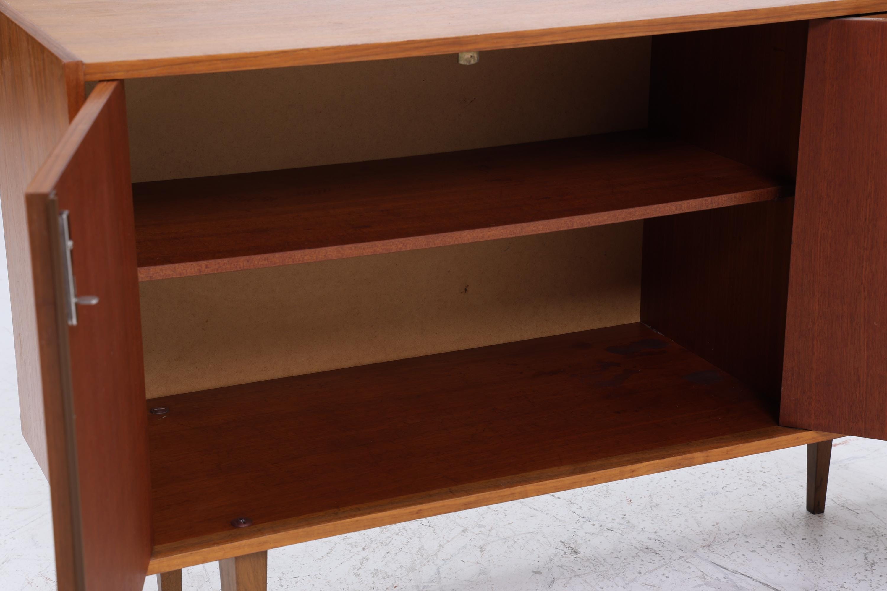 Vintage Nussbaum Schubladen Kommode 60er | Mid Century Sideboard Aufbewahrung | Vintage Flur Aufbewahrung Retro Holz