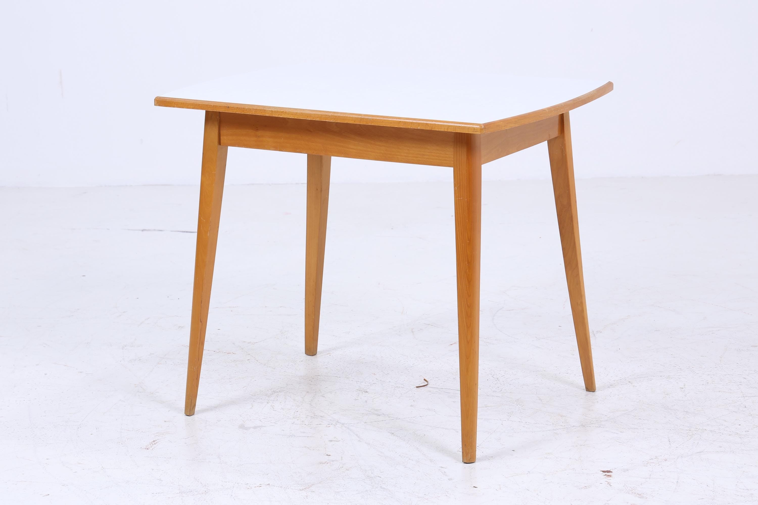 Kleiner Vintage Küchentisch 60er Jahre | Mid Century Esstisch Tisch Retro 70er Holz Resopal