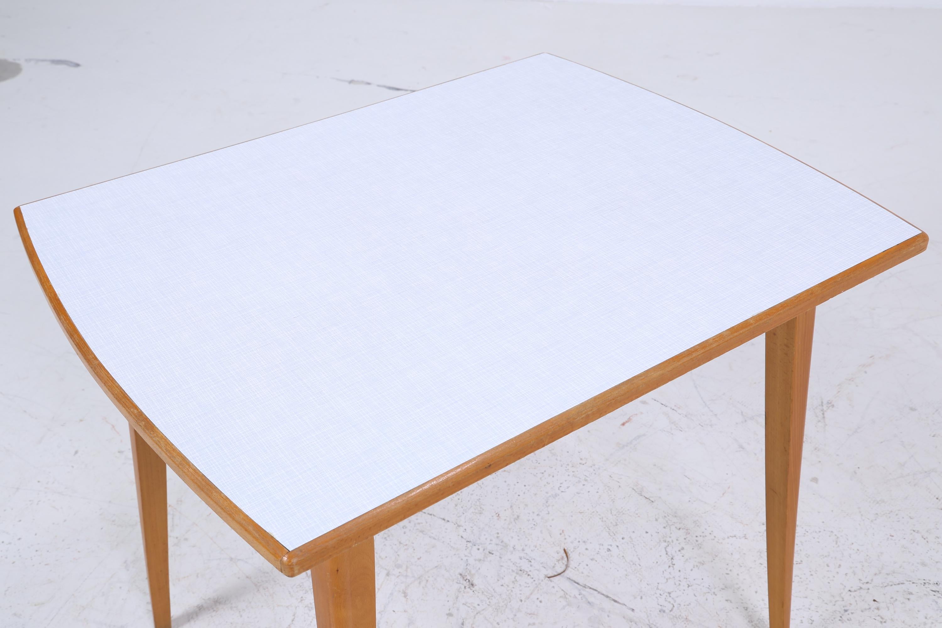 Kleiner Vintage Küchentisch 60er Jahre | Mid Century Esstisch Tisch Retro 70er Holz Resopal
