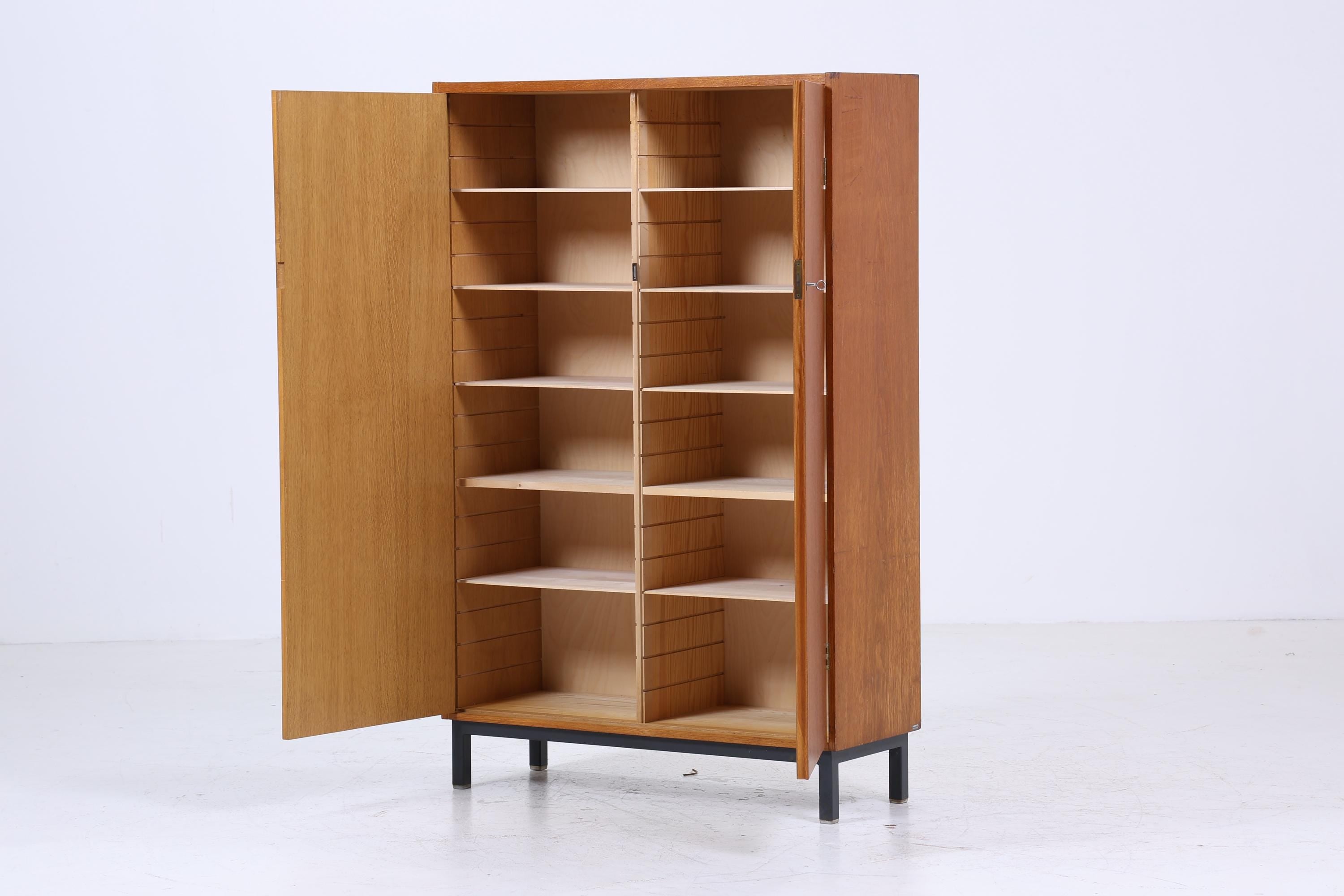 Vintage Teak Fächerschrank 60er Jahre | Mid Century Wäscheschrank Schrank Holz Retro Aufbewahrung