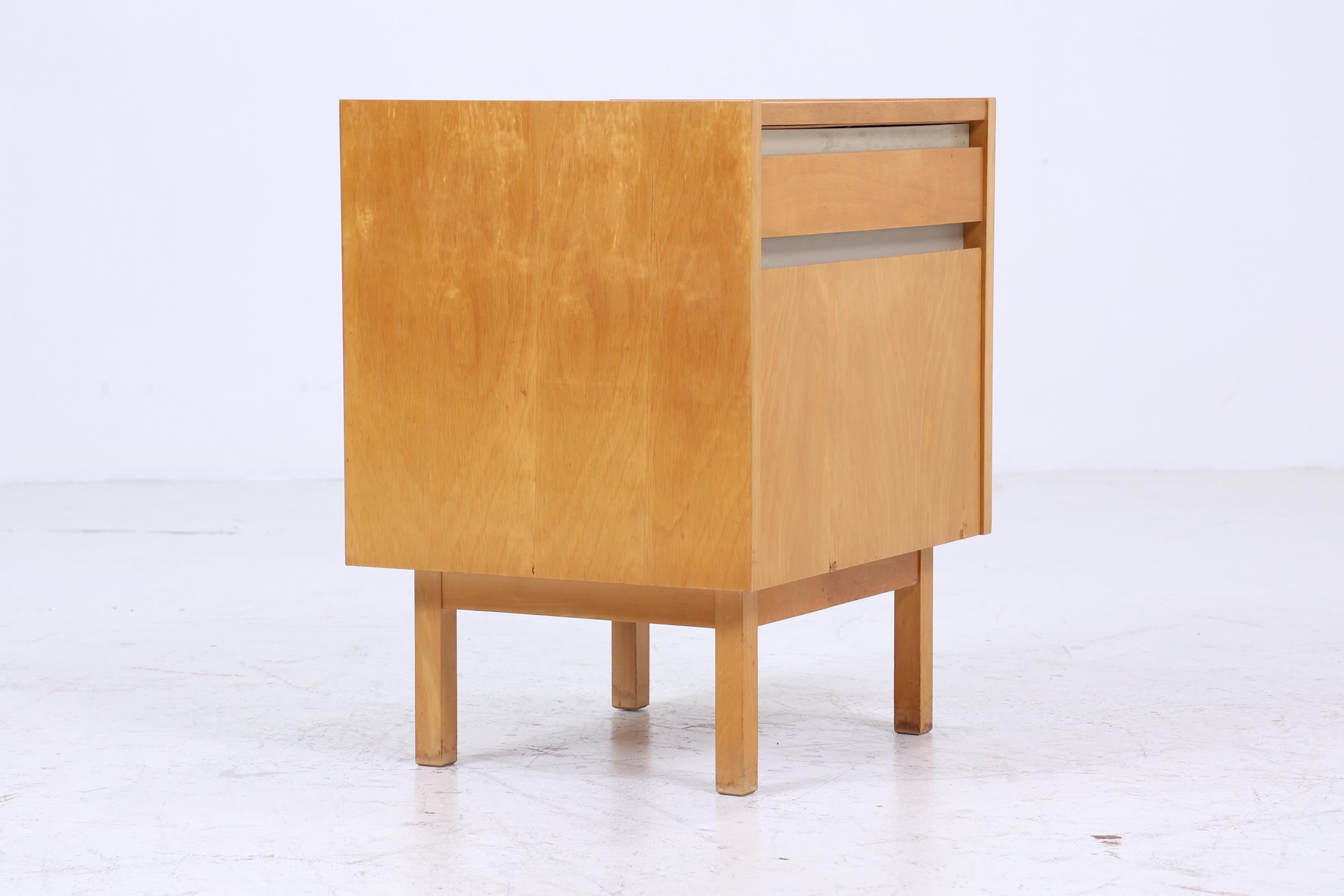 Vintage Hellerau Nachttisch der 60er | 794/10 Mid Century Mini Kommode mit Schublade | 70er Holz Aufbewahrung Schlafzimmer Birke