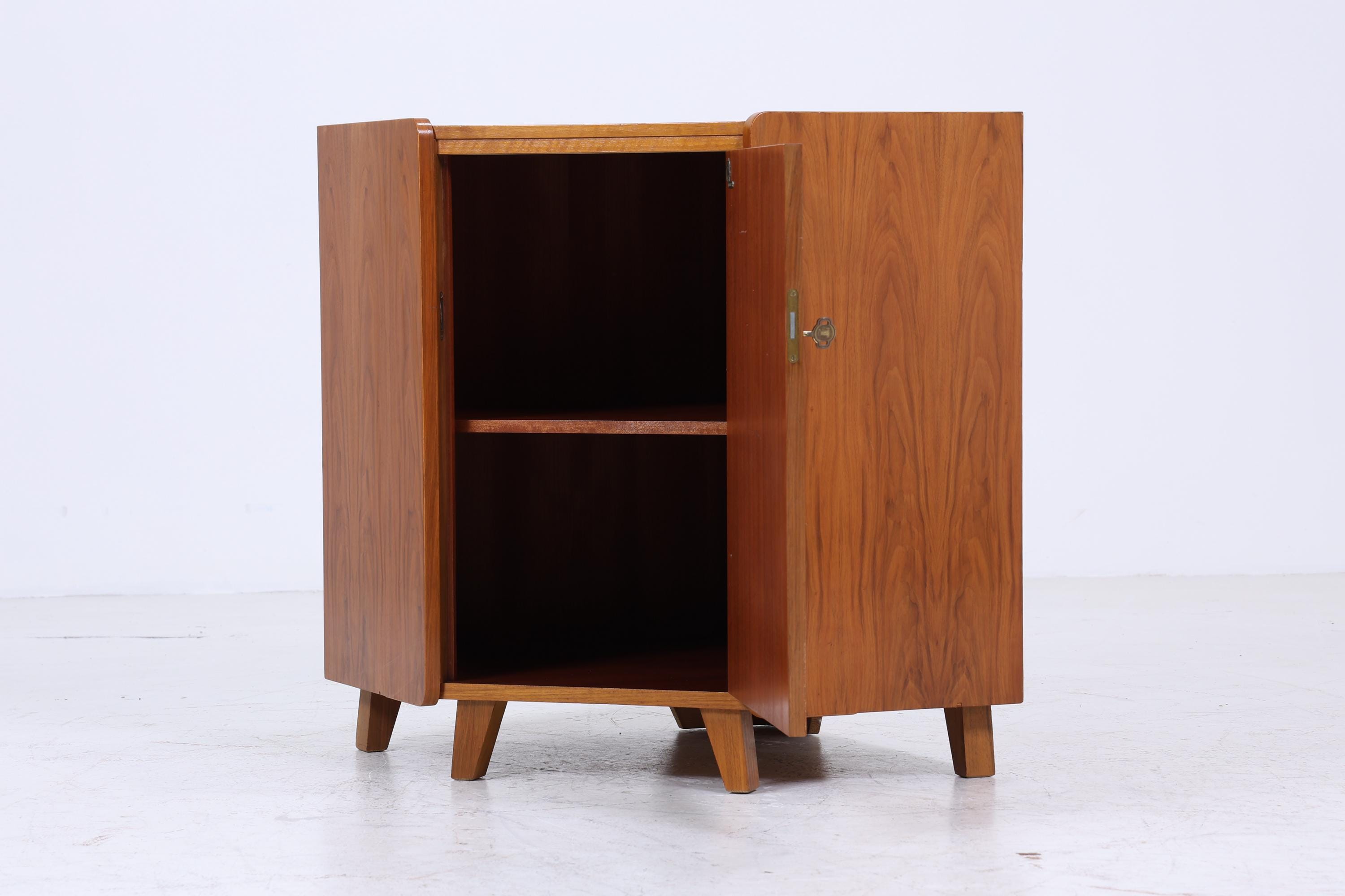 ❌SALE❌ Vintage Nussbaum Eckkommode von Tepe 60er Jahre | Mid Century Kommode Schrank Retro 70er Holz Aufbewahrung