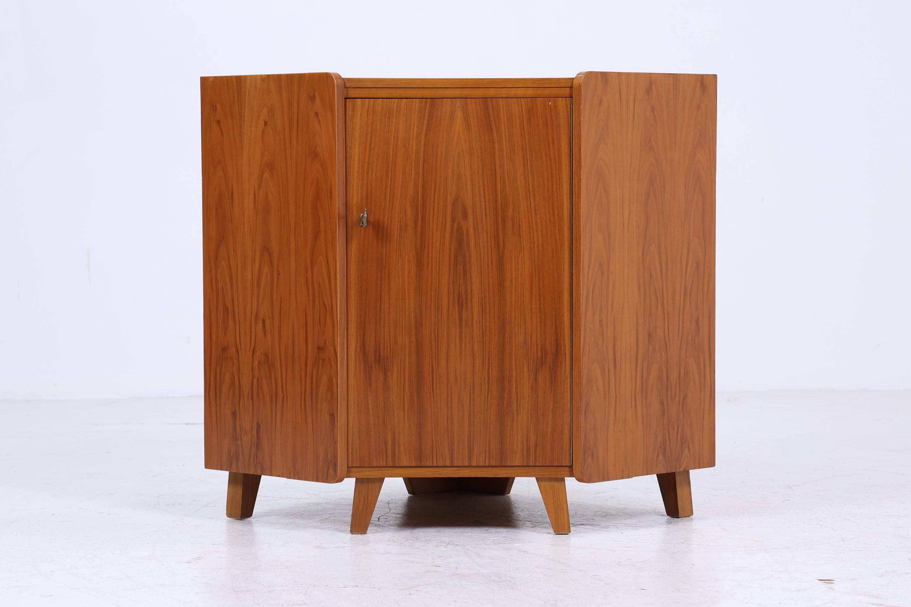 ❌SALE❌ Vintage Nussbaum Eckkommode von Tepe 60er Jahre | Mid Century Kommode Schrank Retro 70er Holz Aufbewahrung