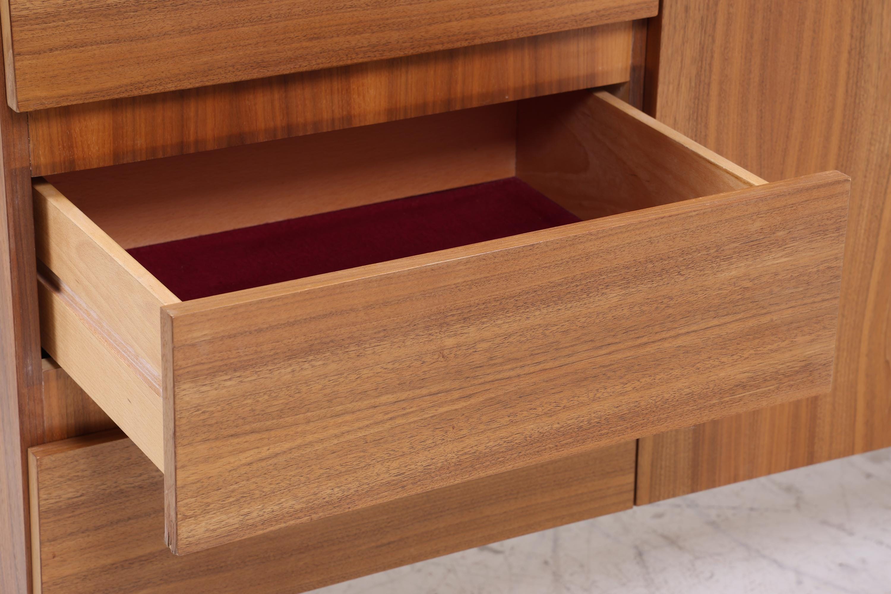 Vintage Nussbaum Sideboard 60er Jahre | Mid Century TV Board mit Schubladen & Fächern Retro Holz Aufbewahrung