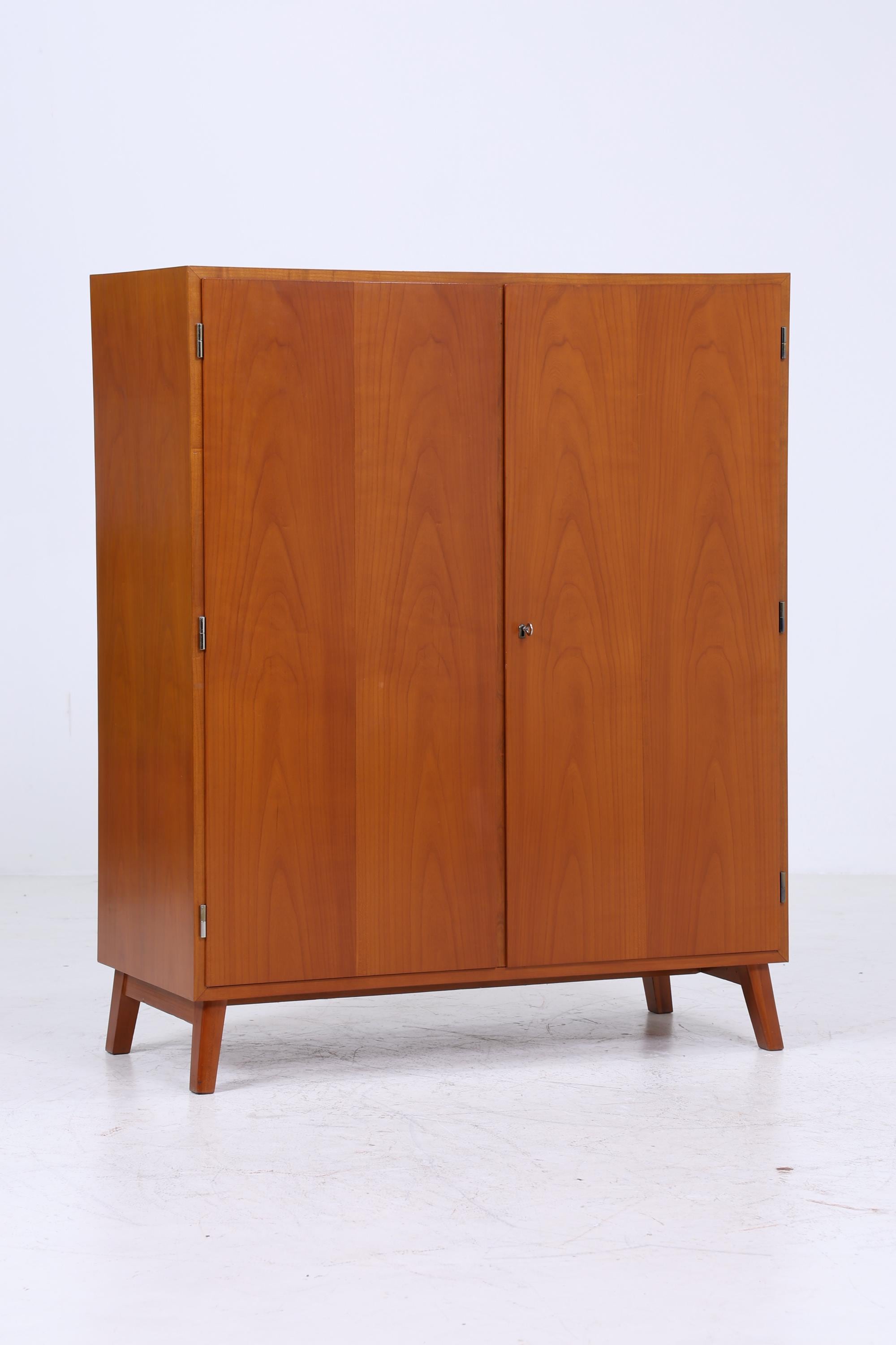 Zeitloser Vintage Schrank 60er Jahre | Mid Century Wäscheschrank Schubladen Fächerschrank Holz Retro Aufbewahrung