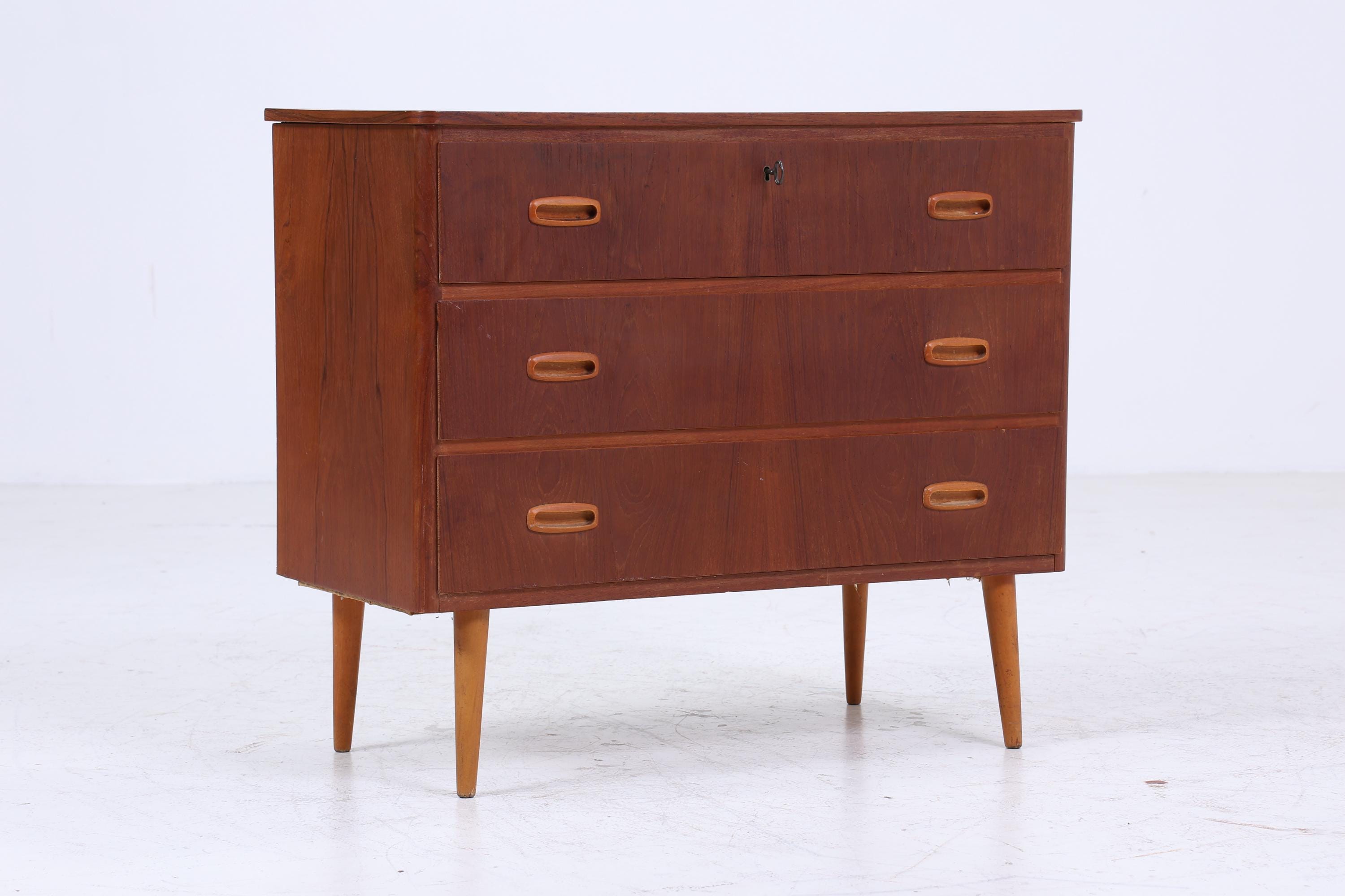 Dunkle Vintage Teak Schubladen Kommode | Mid Century Schubladen Schrank | Holz Aufbewahrung 60er 70er Jahre