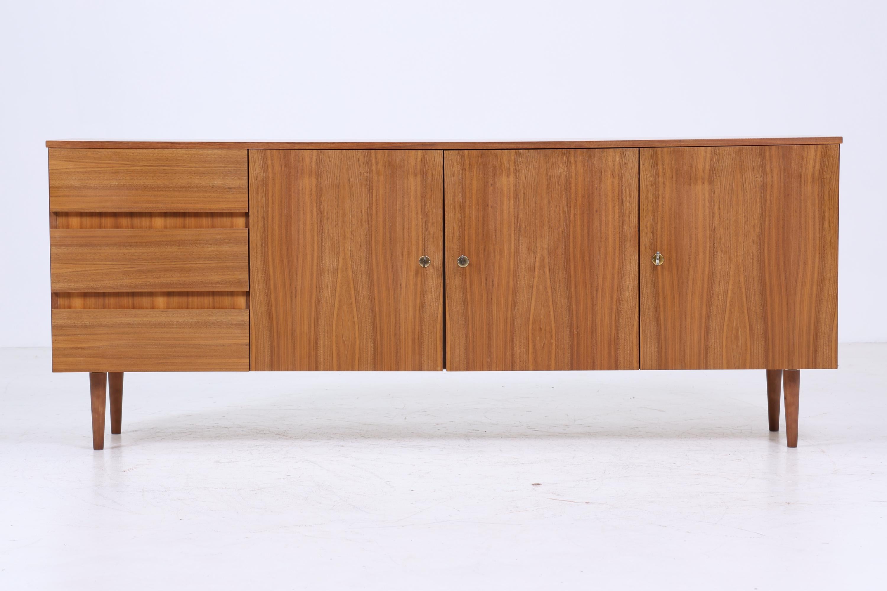 Vintage Nussbaum Sideboard 60er Jahre | Mid Century TV Board mit Schubladen & Fächern Retro Holz Aufbewahrung