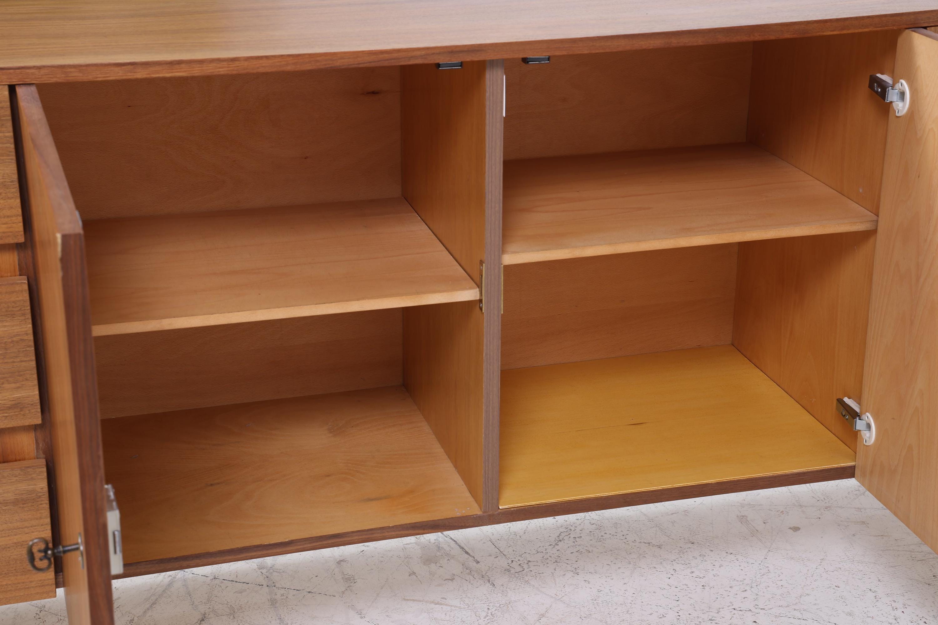 Vintage Nussbaum Sideboard 60er Jahre | Mid Century TV Board mit Schubladen & Fächern Retro Holz Aufbewahrung