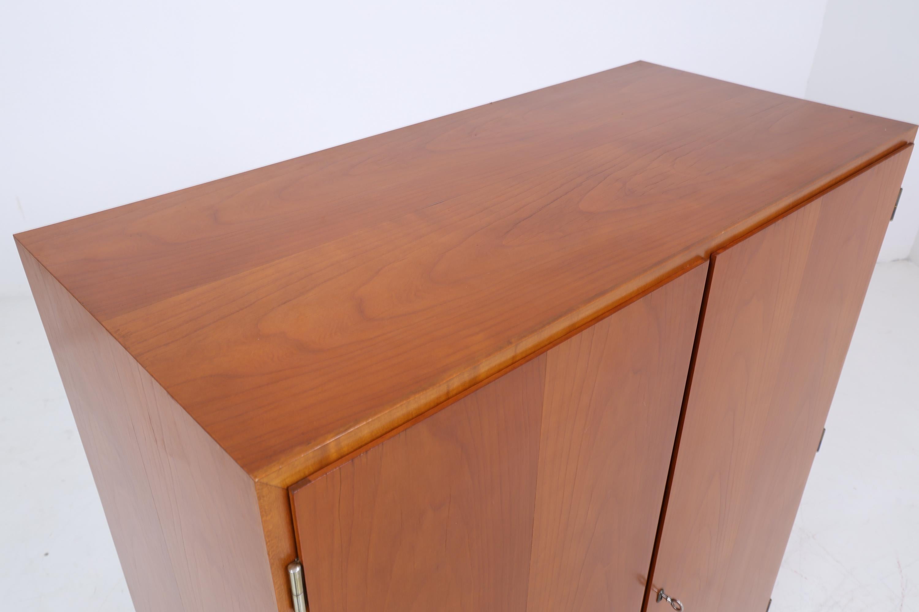 Zeitloser Vintage Schrank 60er Jahre | Mid Century Wäscheschrank Schubladen Fächerschrank Holz Retro Aufbewahrung