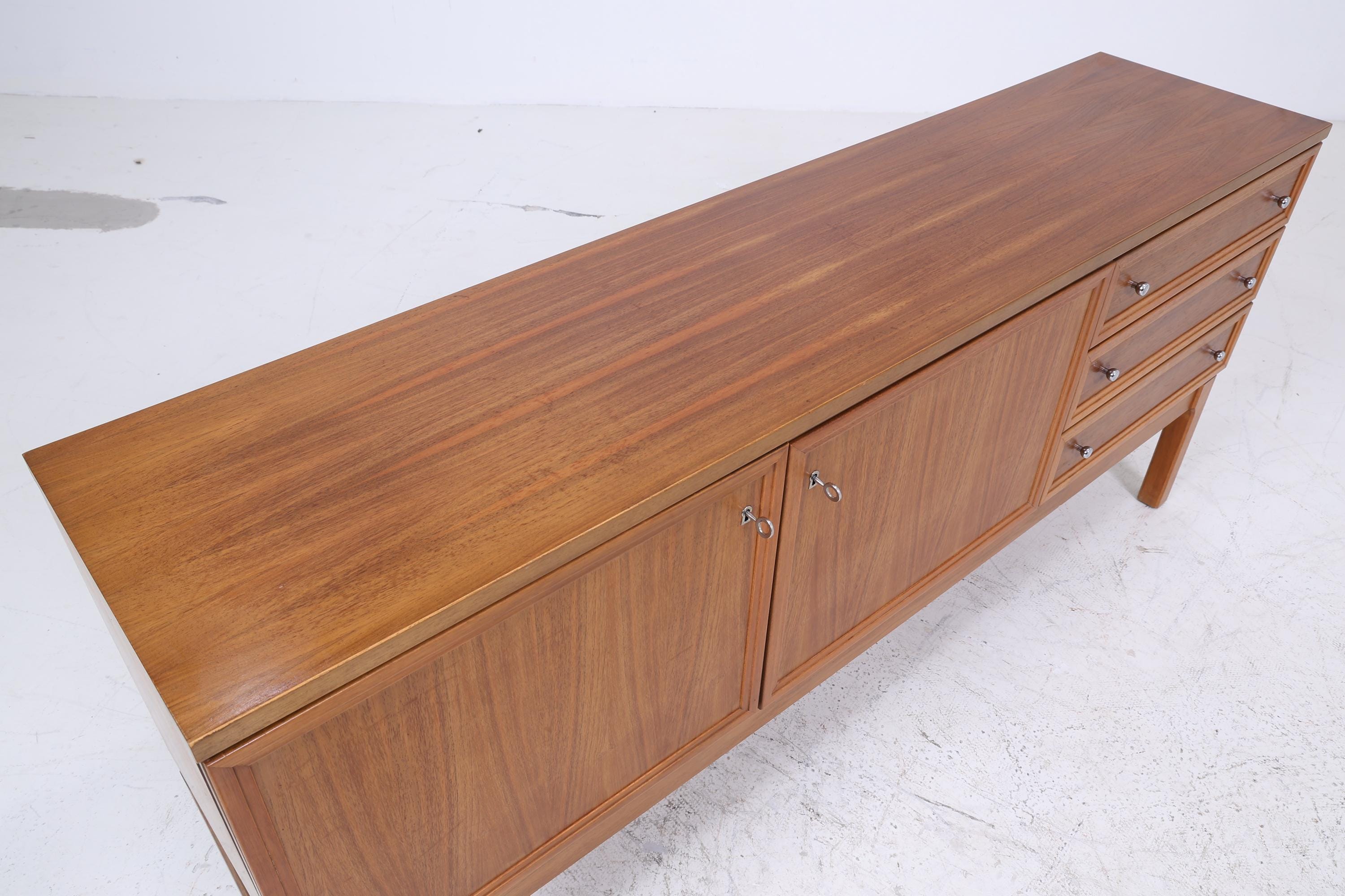 Vintage Nussbaum Palette Sideboard 60er Jahre | Mid Century TV Board mit Fächern & Schubladen Retro Holz Aufbewahrung