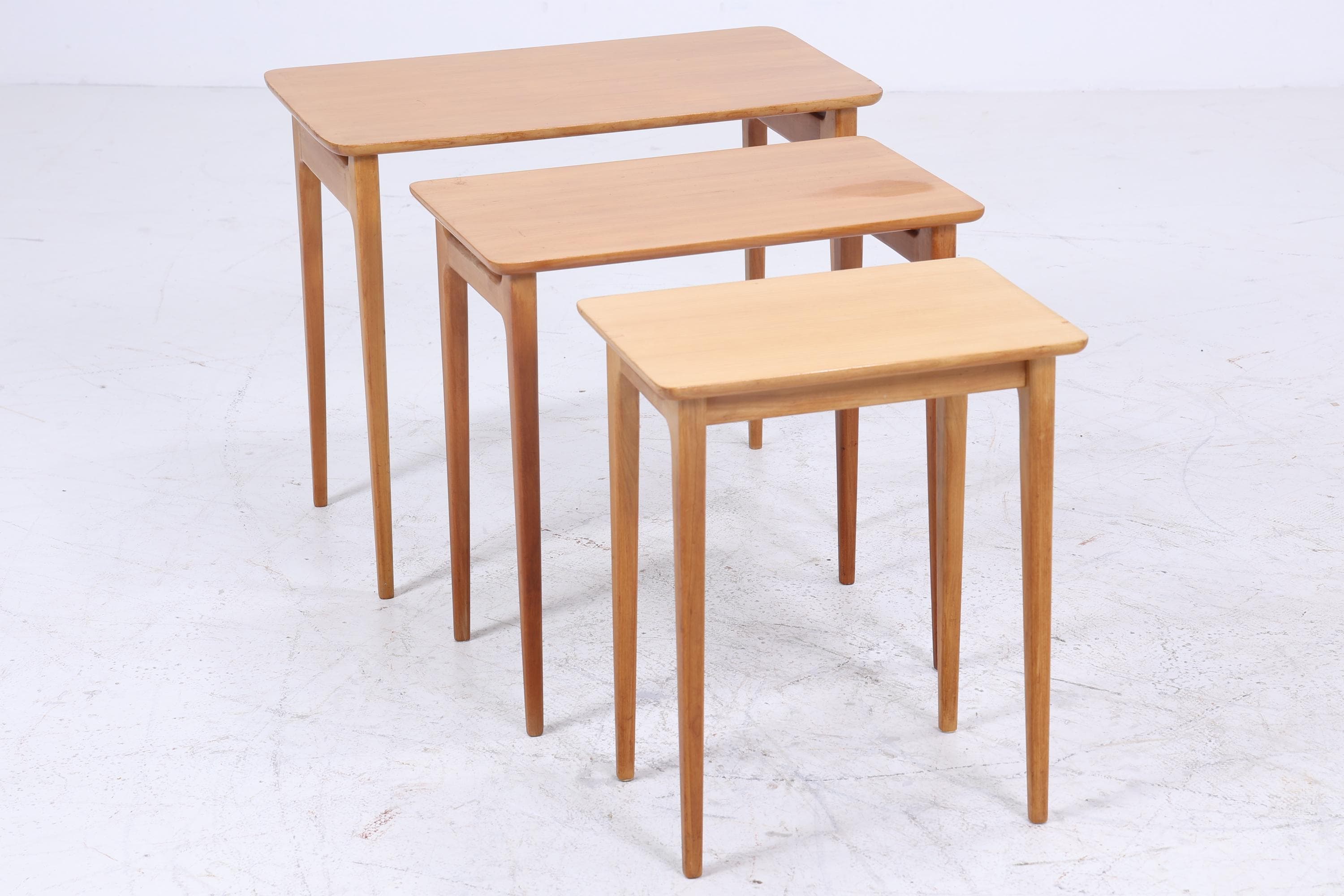 Vintage Satztische 60er Jahre | Mid Century Couchtische | 3 Beistelltische 60er Jahre Eckig Holz