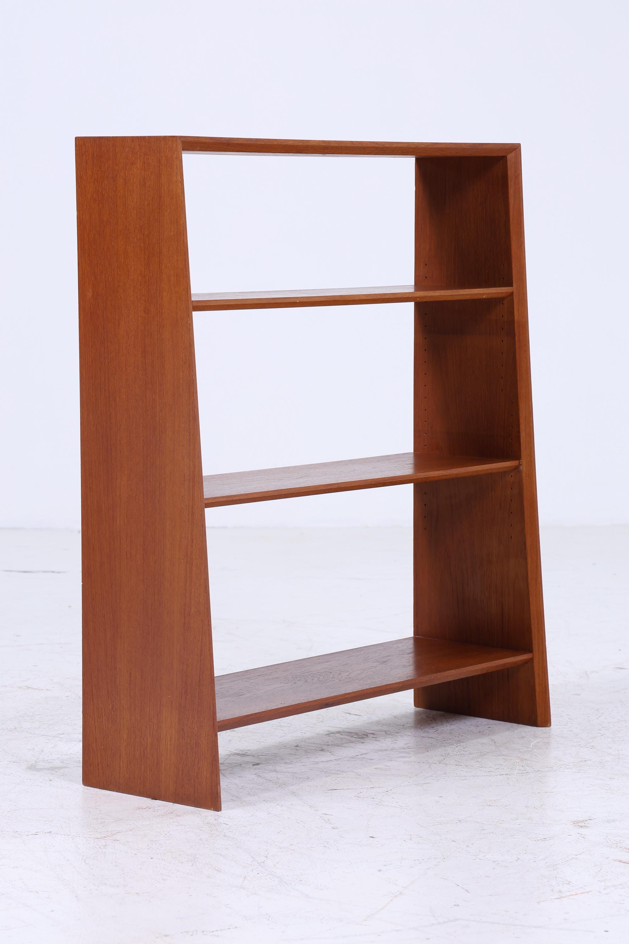 Kleines Vintage Teak Bücherregal | Mid Century Regal | 60er Retro Holz Aufbewahrung