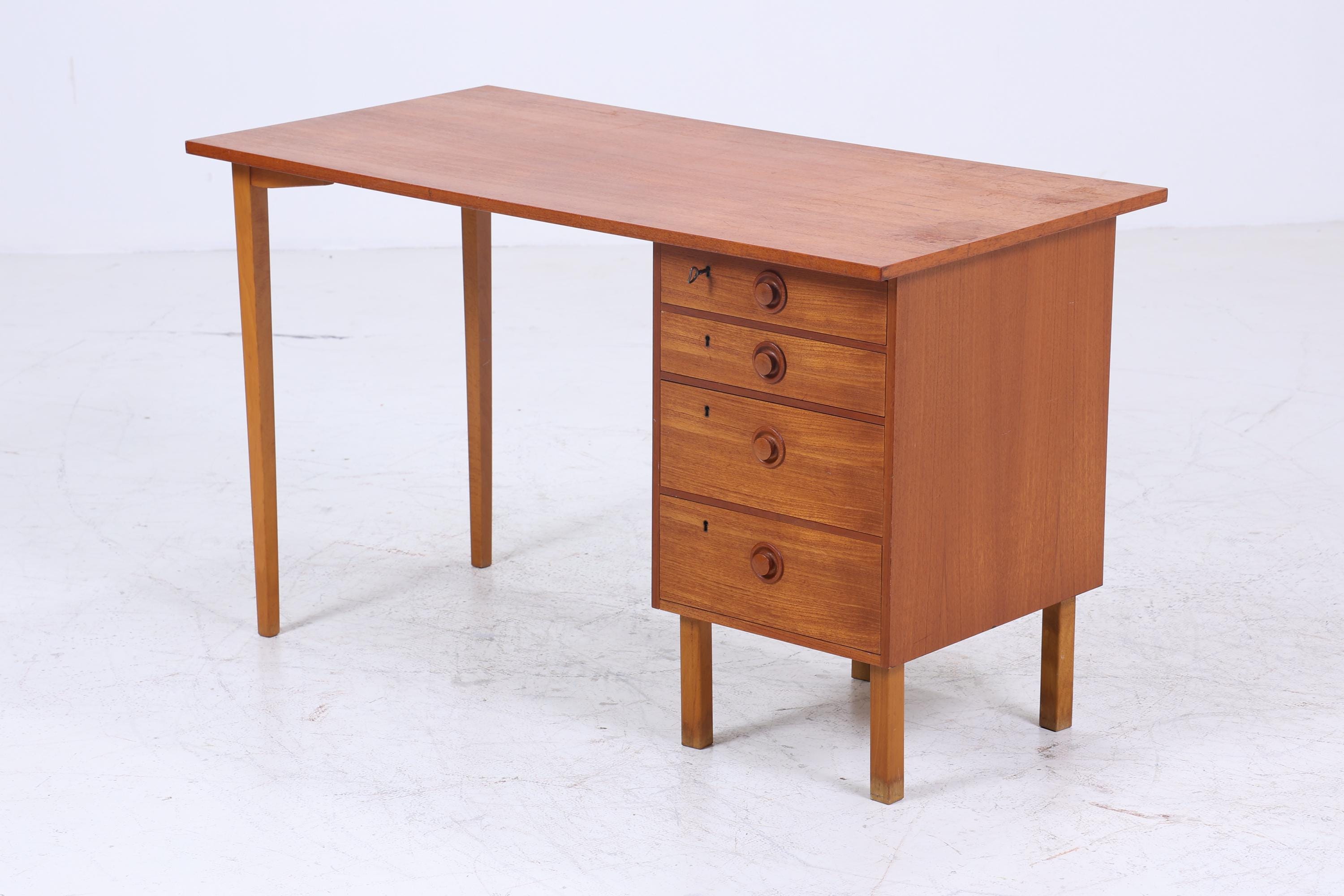 Vintage Teak Schreibtisch aus den 60ern | Mid Century Schubladen Arbeitstisch Bürotisch Tisch Retro Holz