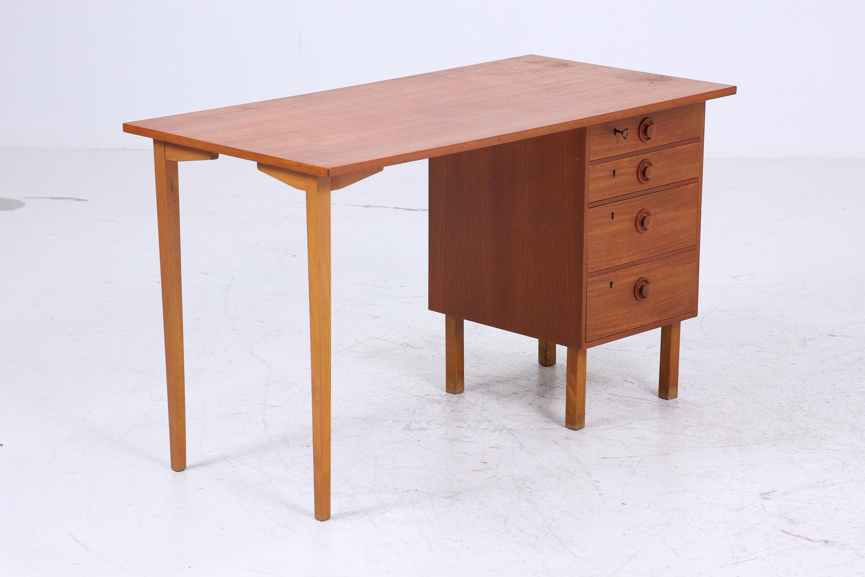 Vintage Teak Schreibtisch aus den 60ern | Mid Century Schubladen Arbeitstisch Bürotisch Tisch Retro Holz