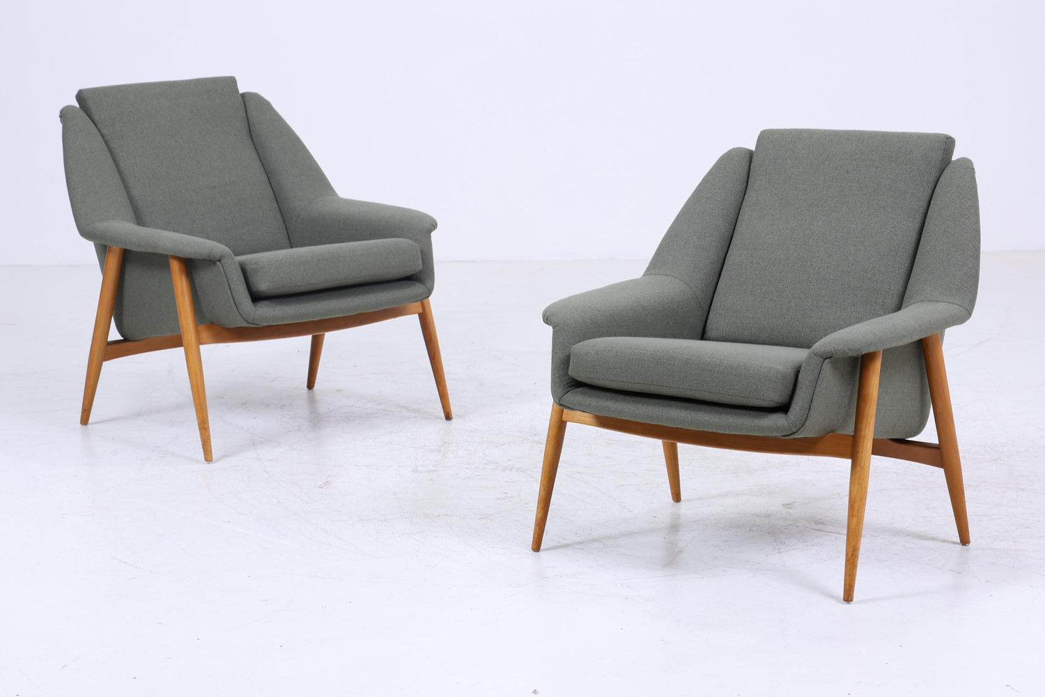 2 Vintage Armlehnsessel von Wilhelm Knoll für Cassina  60er Jahre | Design Mid Century Stuhl Olivgrün Retro Holz Wohnzimmer 70er