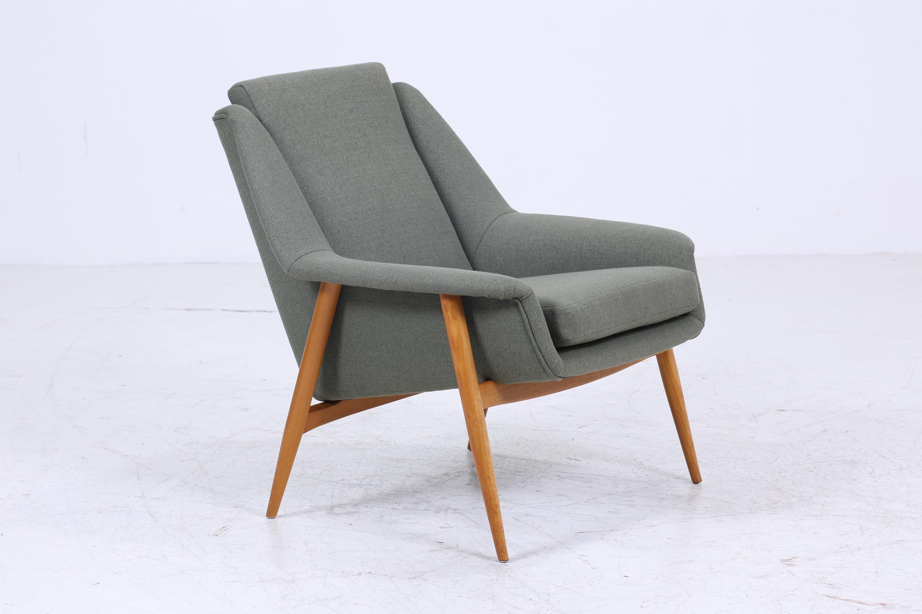 2 Vintage Armlehnsessel von Wilhelm Knoll für Cassina 60er Jahre | Design Mid Century Stuhl Olivgrün Retro Holz Wohnzimmer 70er
