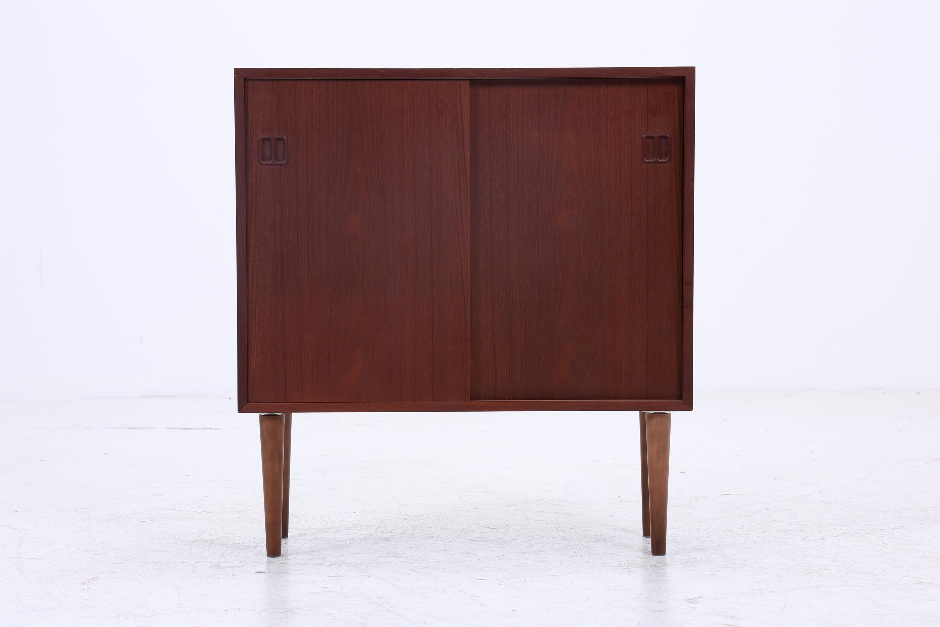 Wundervolle Teak Mid Century Kommode von Poul Cadovius | Vintage Schiebetüren Schrank Holz Aufbewahrung 60er Jahre