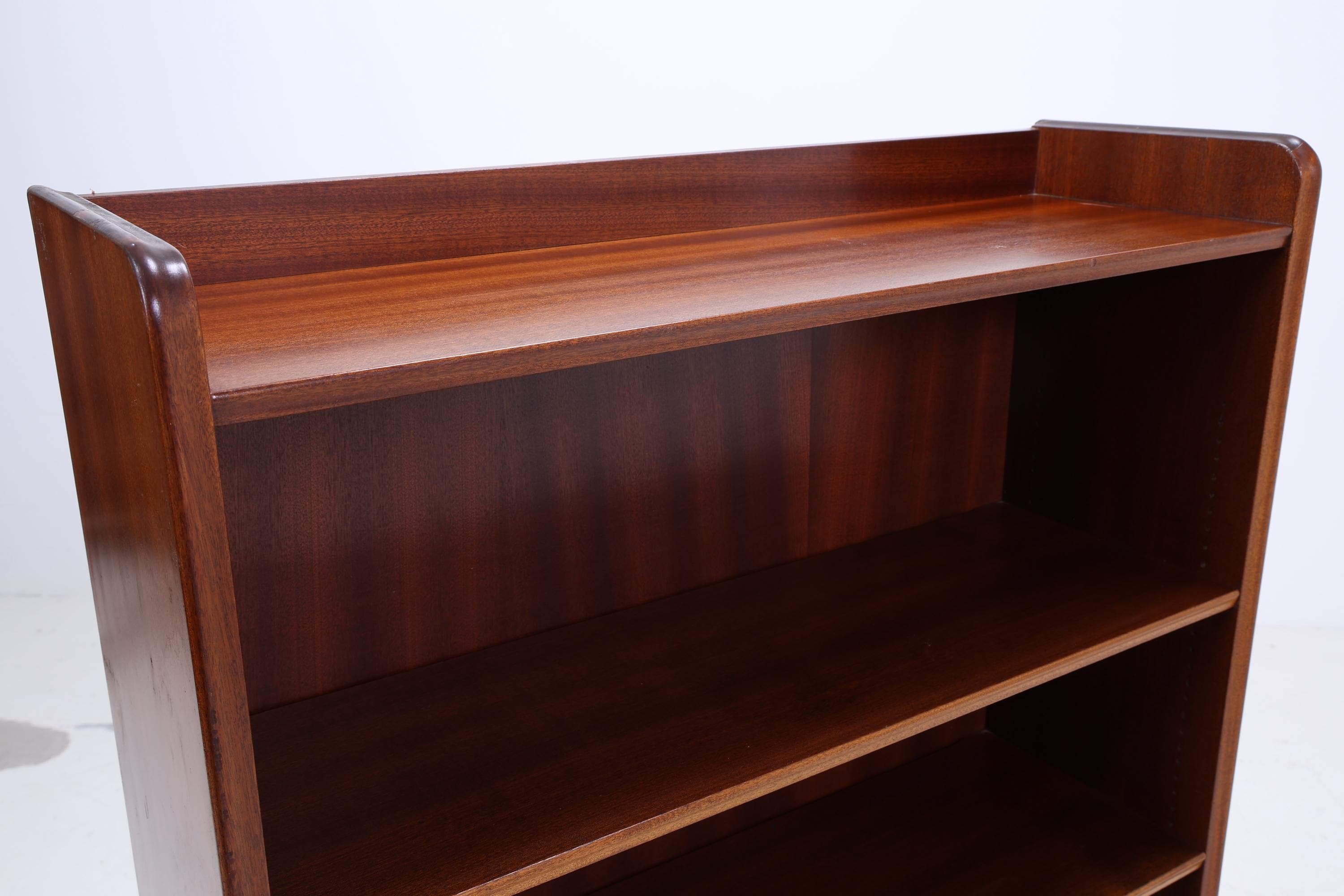 Vintage Mahagoni Bücherregal | Mid Century Regal | 60er Retro Holz Aufbewahrung