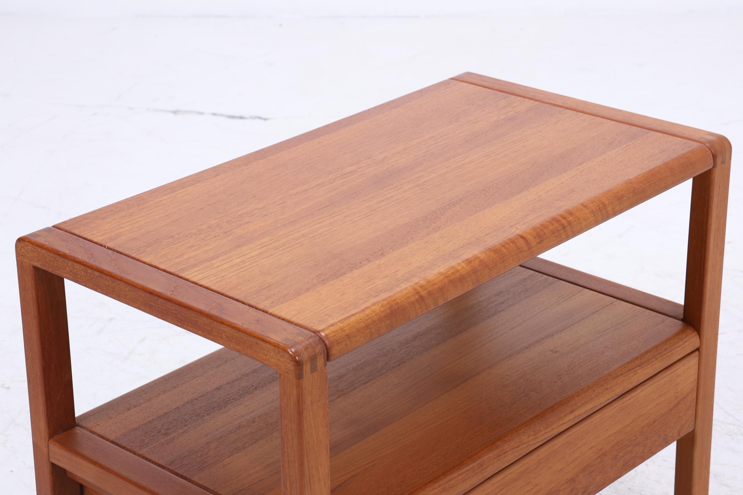 Vintage Teak Servierwagen aus den 60ern | Mid Century Tisch Telefontisch Beistelltisch Retro