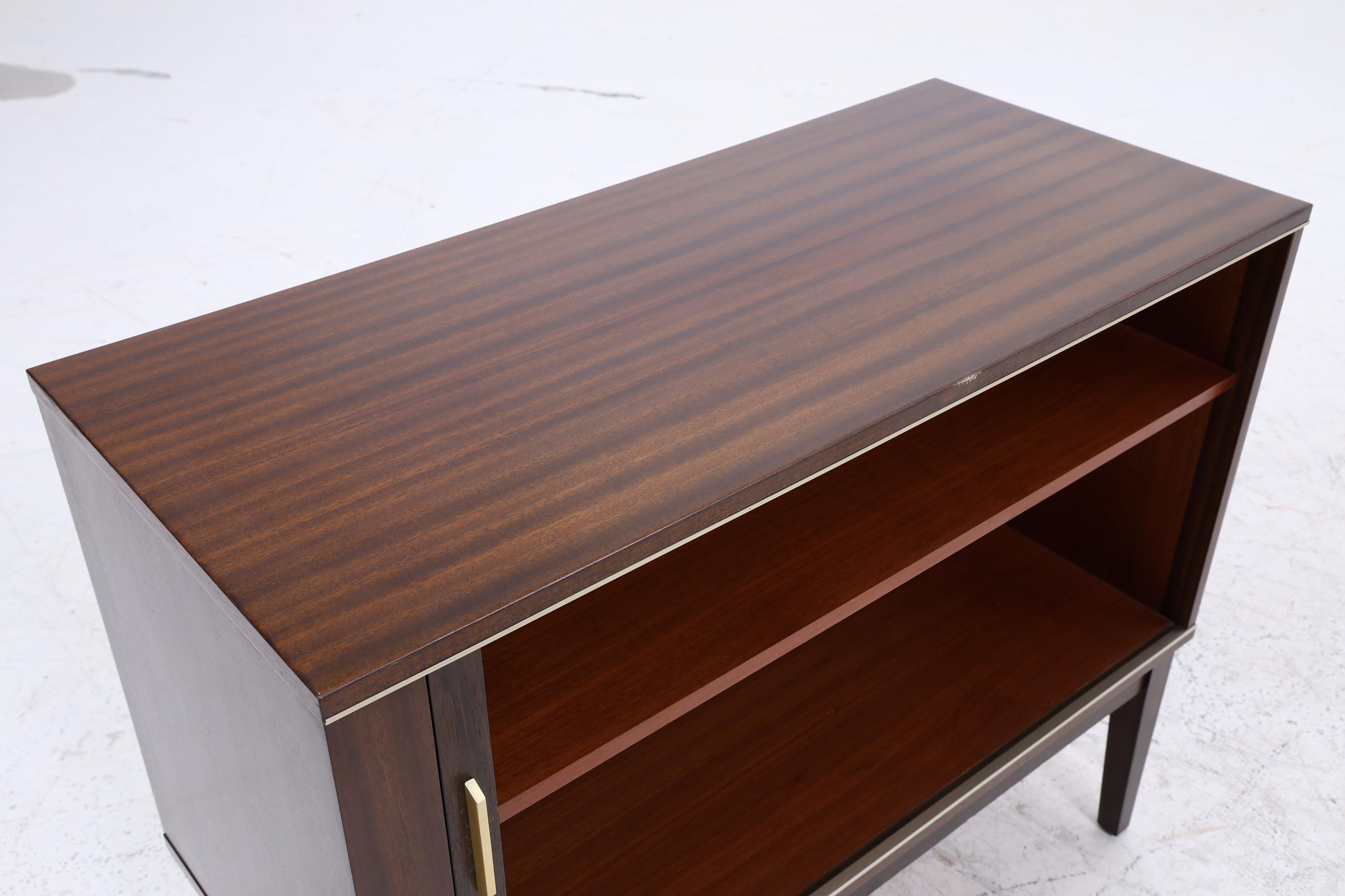 Vintage Kommode mit einer Lamellentür aus den 60er Jahren | Mid Century Schrank 60er Jahre Aufbewahrung Retro 70er Holz