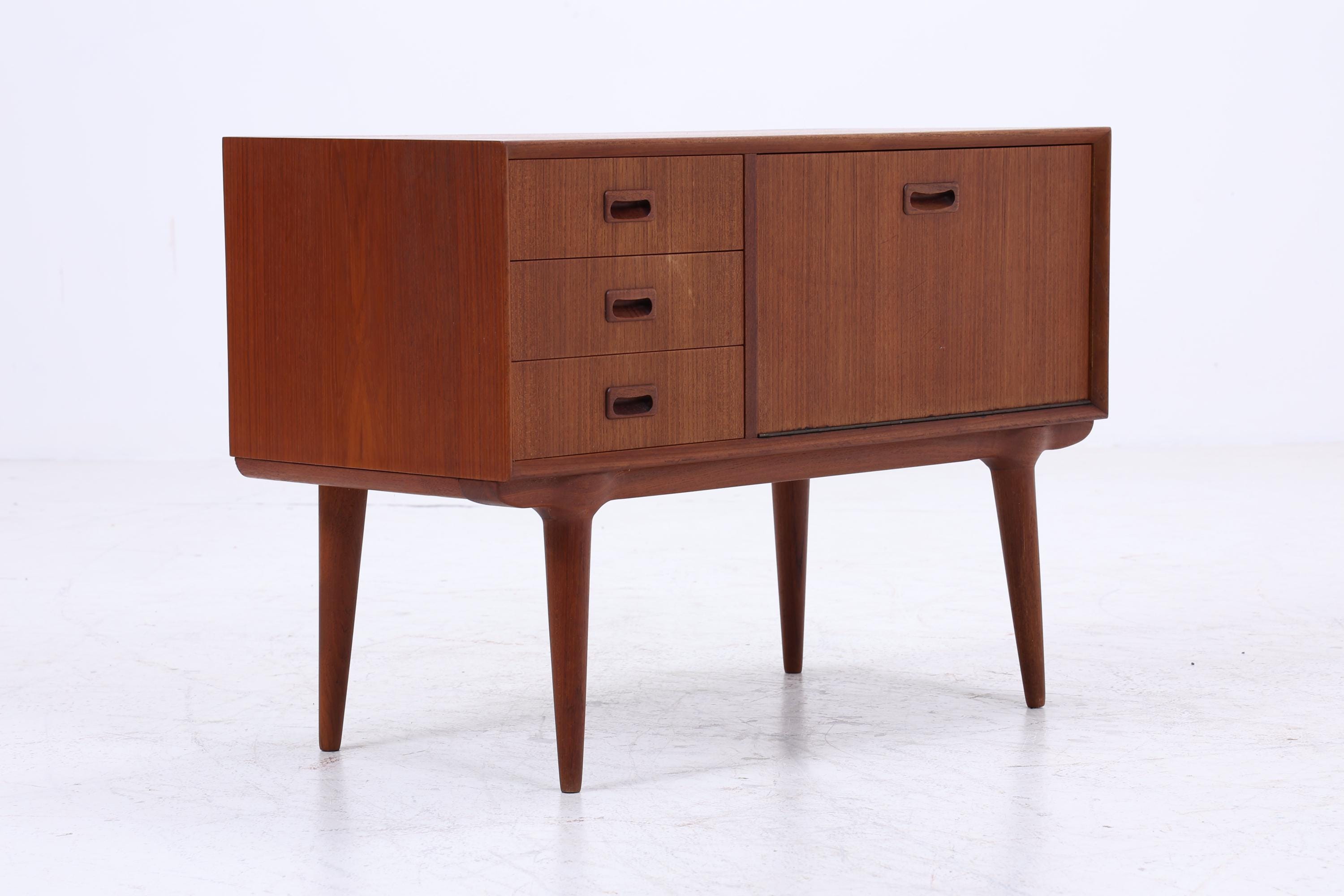 Kleine Vintage Teak Schubladen Kommode von Omann Jun | Mid Century Danish Design Lowboard Holz Aufbewahrung 60er Jahre Schrank