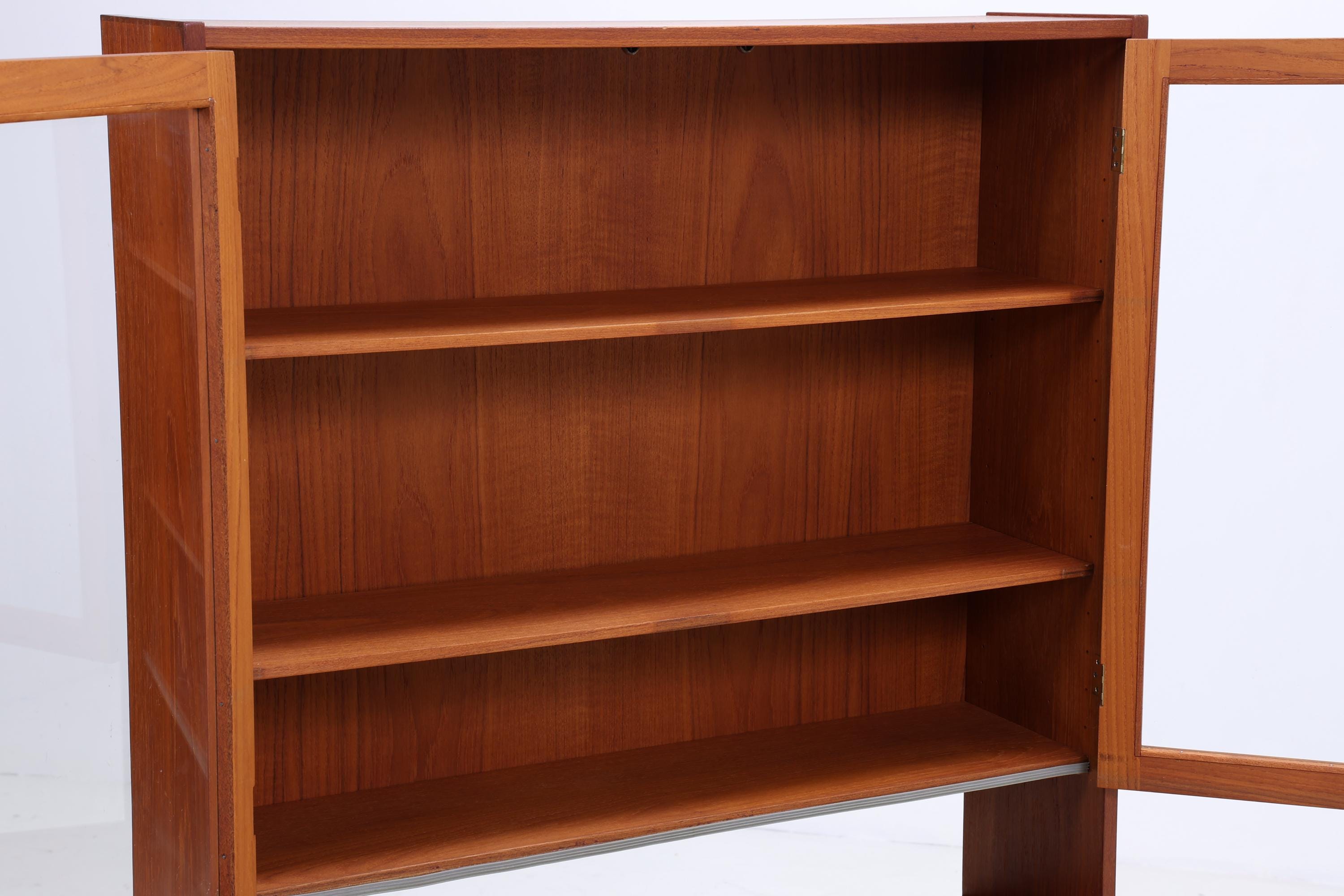 Vintage Teak Vitrine 60er Jahre | Mid Century Schrank Retro Regal Holz Aufbewahrung