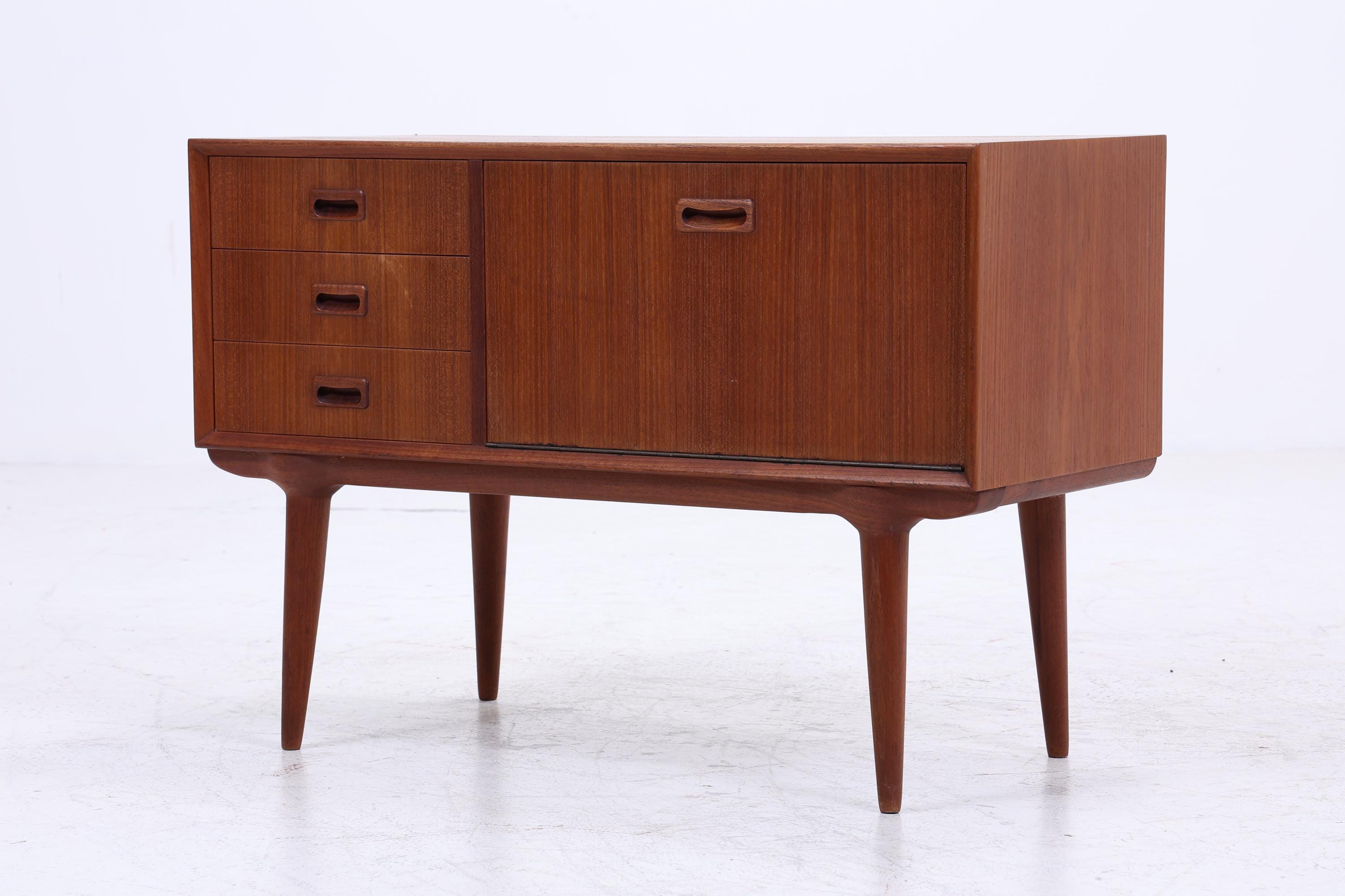 Kleine Vintage Teak Schubladen Kommode von Omann Jun | Mid Century Danish Design Lowboard Holz Aufbewahrung 60er Jahre Schrank