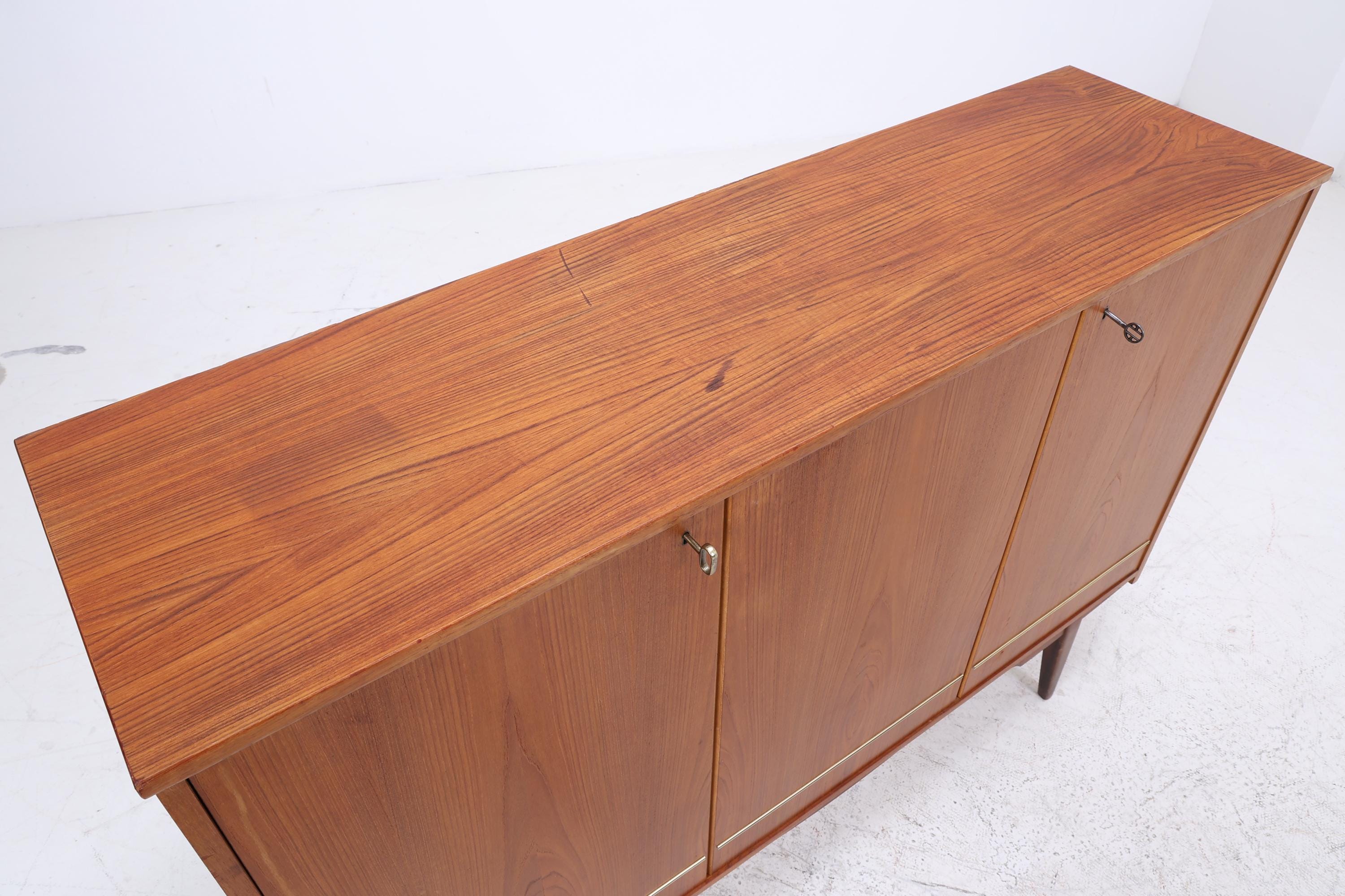 Vintage Teak Highboard 60er Jahre | Mid Century Sideboard Schrank Holz Aufbewahrung