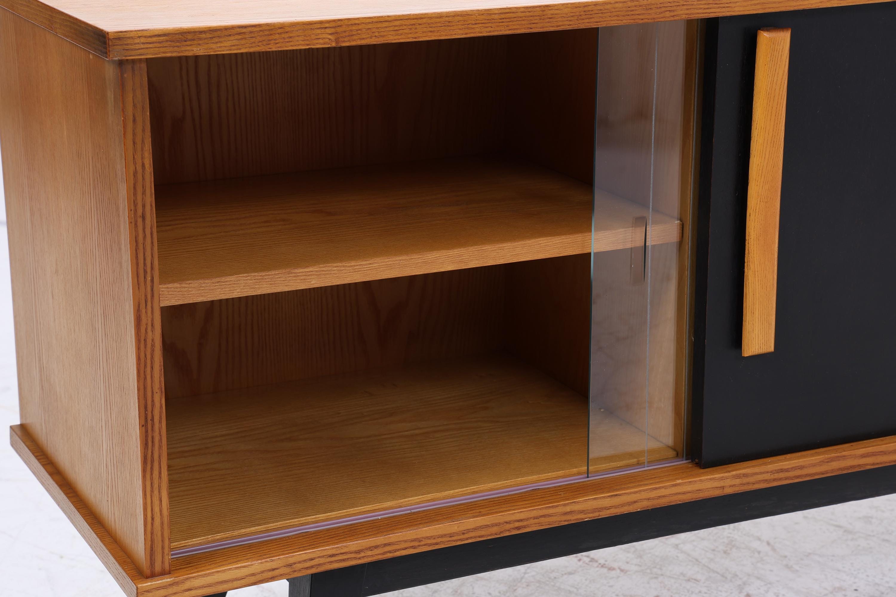 Vintage Sideboard 60er Jahre | Mid Century Vitrine Holz Anrichte Schwarz Design