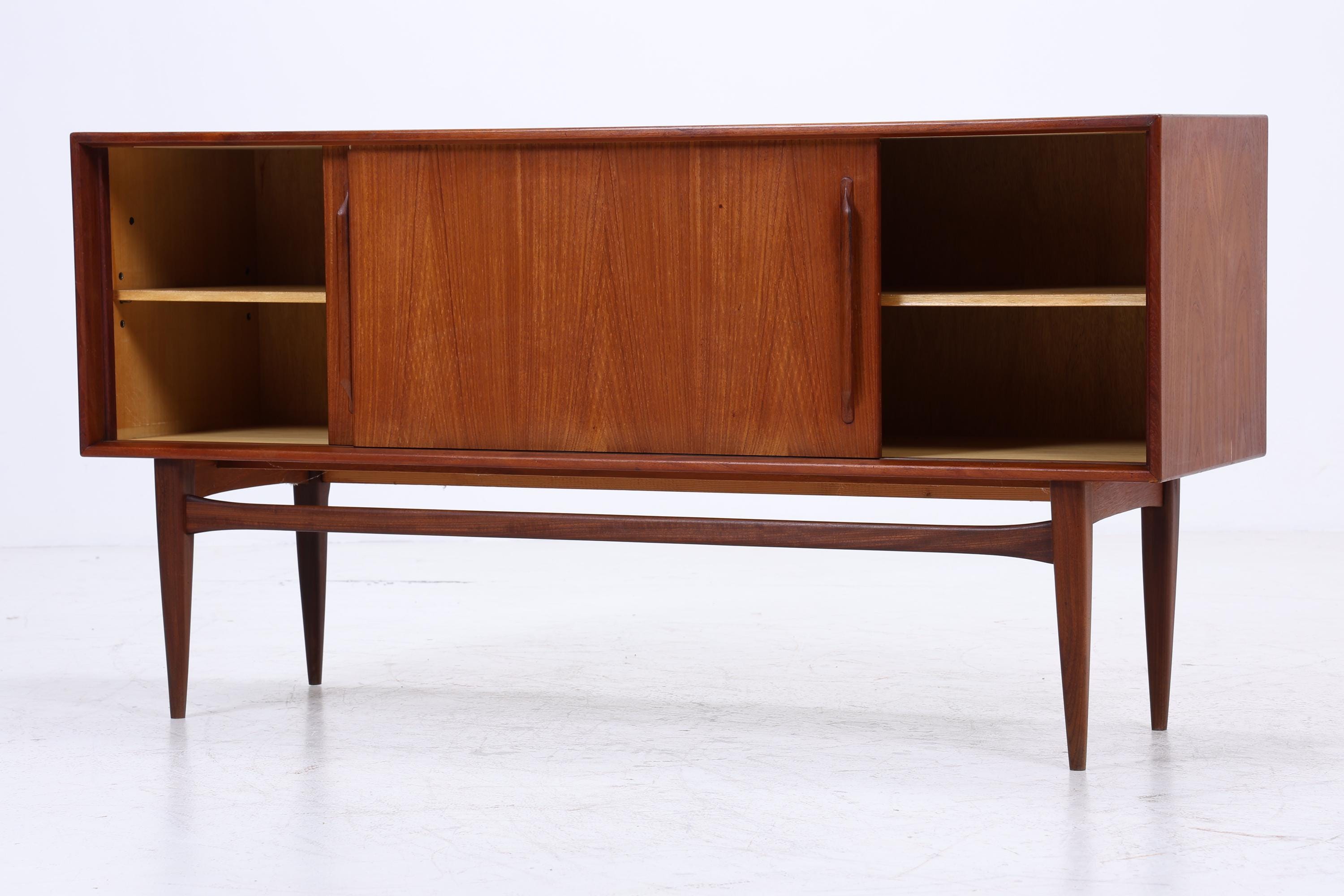 RT-217 Teak Sideboard von Heinrich Riestenpatt für RT Möbel | Mid Century Anrichte mit Schiebetüren Vintage Retro Holz Aufbewahrung