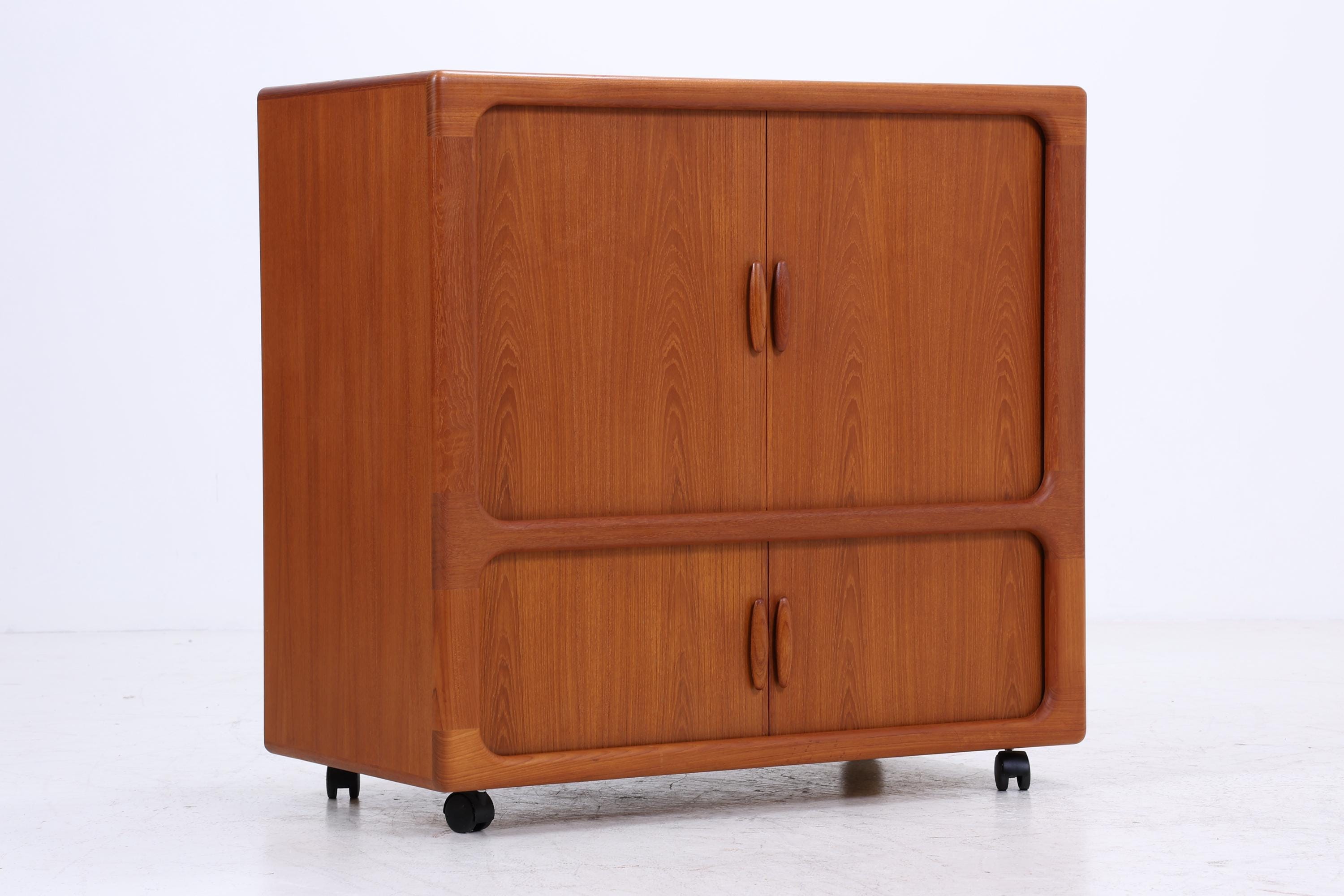 Dyrlund Teak Fernseherschrank aus den 60ern | Mid Century Schrank | Vintage Holz Aufbewahrung