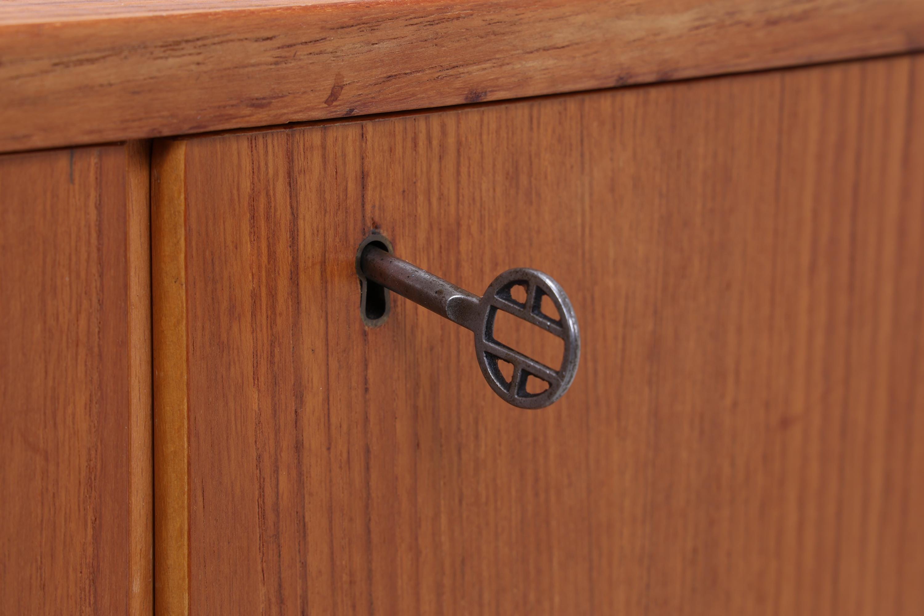 Vintage Teak Highboard 60er Jahre | Mid Century Sideboard Schrank Holz Aufbewahrung