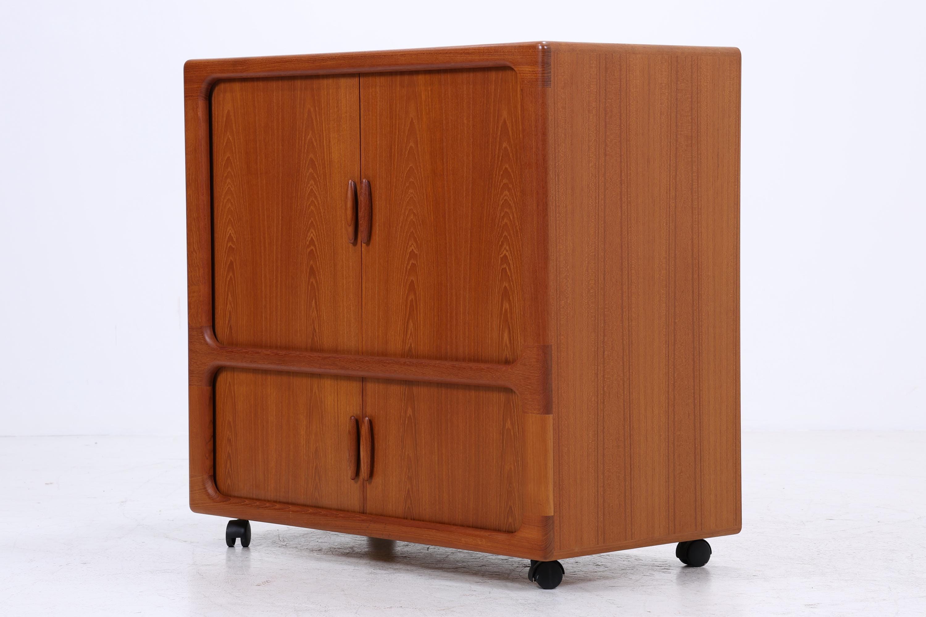 Dyrlund Teak Fernseherschrank aus den 60ern | Mid Century Schrank | Vintage Holz Aufbewahrung