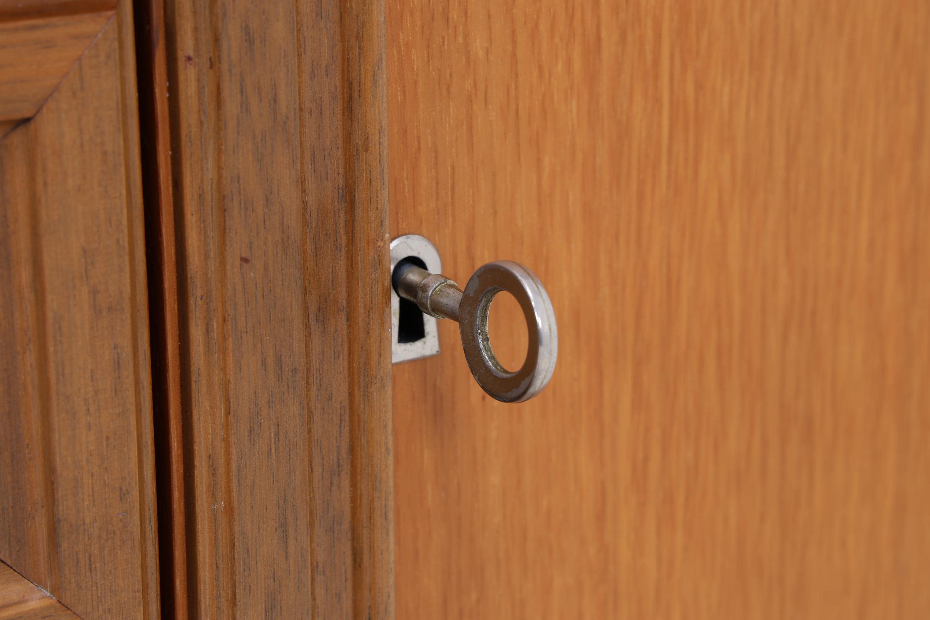 Vintage Nussbaum Sideboard 60er Jahre | Mid Century Anrichte mit Schubladen & Fächern Retro Holz Aufbewahrung