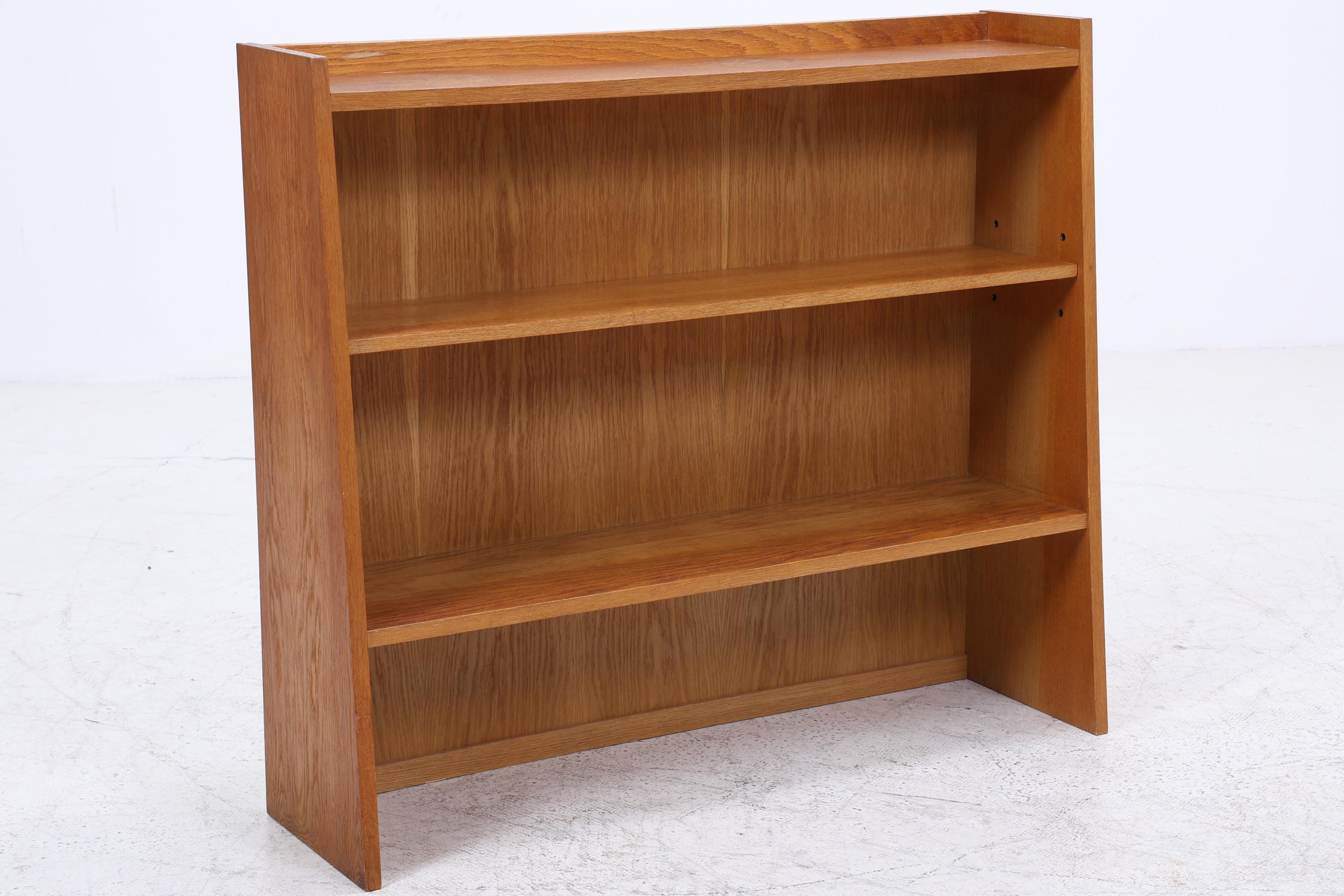 Vintage Hellerau Bücherregal aus Eiche | Mid Century Regal | 60er Retro Holz Aufbewahrung