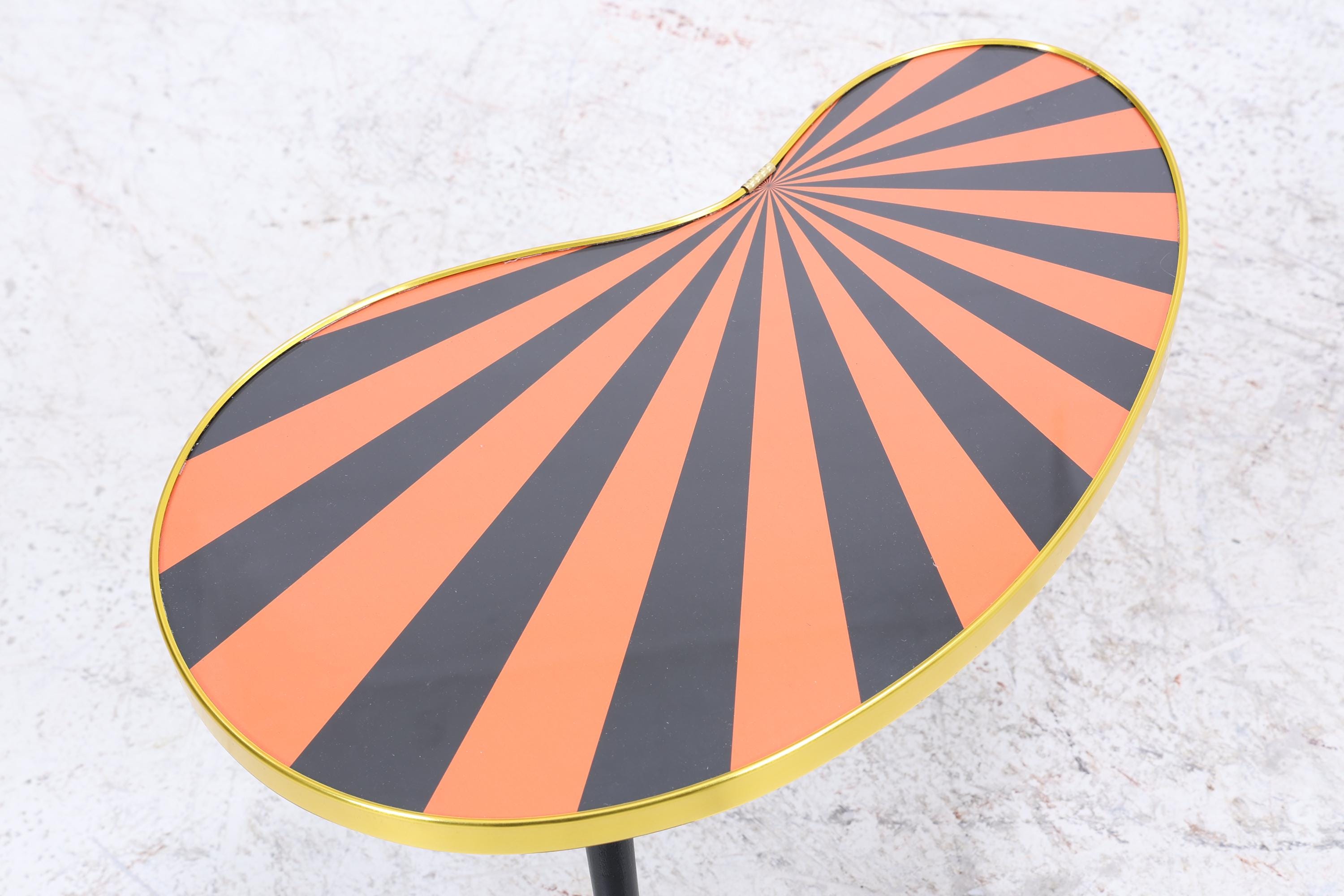 Vintage Nierentisch mit Muster | Mid Century Blumentisch | Beistelltische Schwarz Orange 60er Jahre